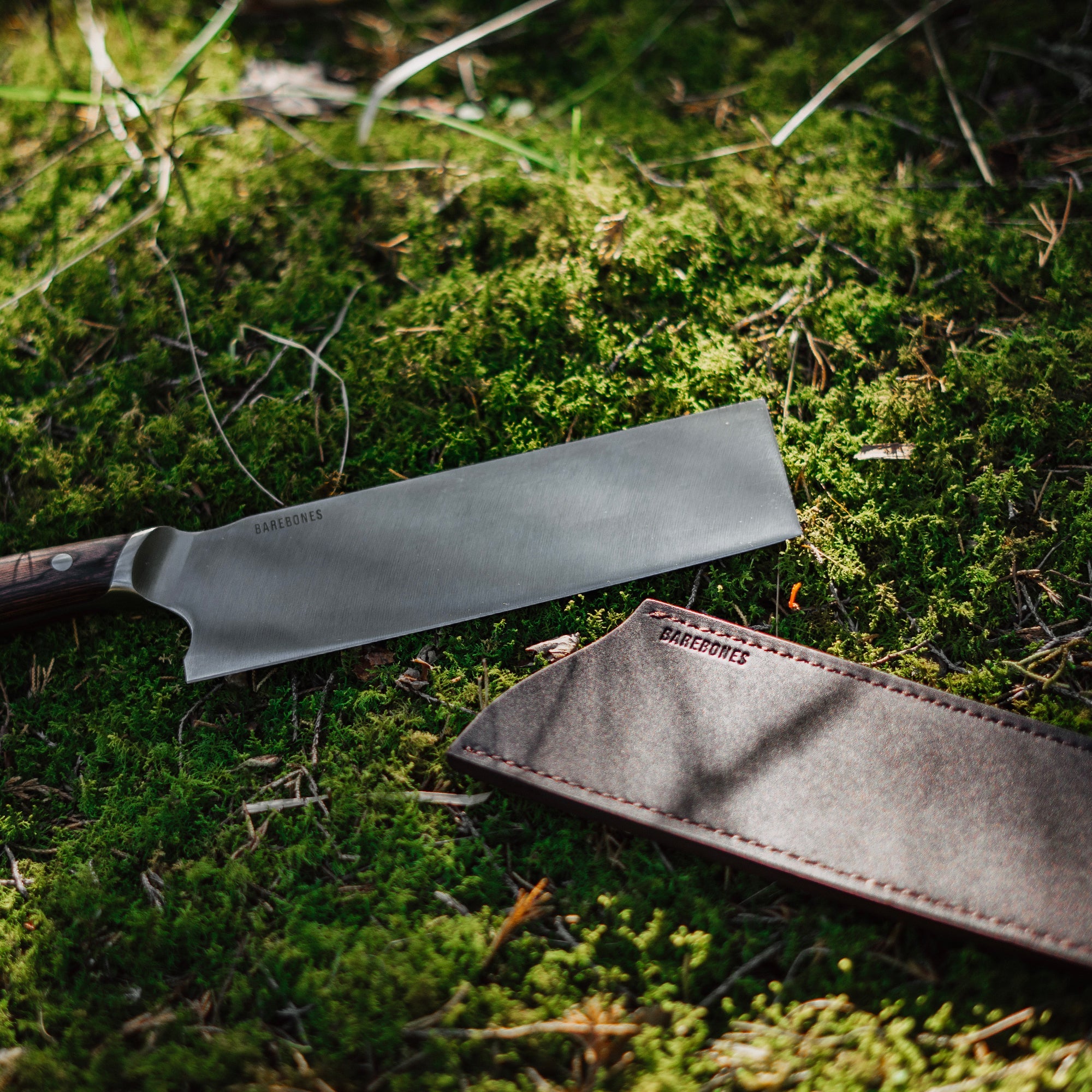 Premium Japanese Nakiri Knife - 7 Inch Vegetable Cleaver for Professional Chefs & Home Cooking - Perfect for Chopping, Slicing & Dicing Vegetables