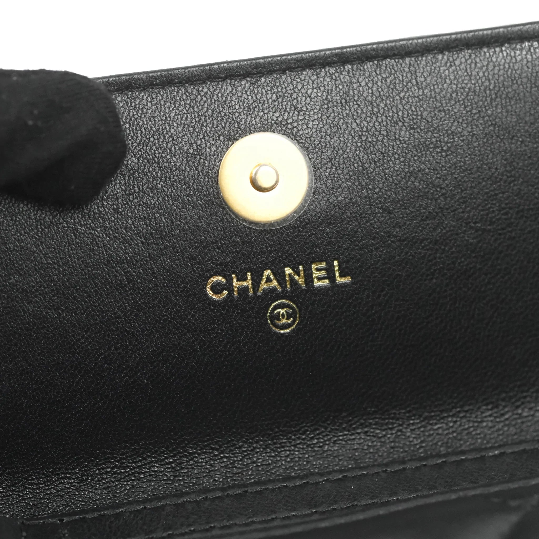 Chanel 19 Card Holder With Chain Black Mixed Hardware - Luxury Wallet for Women - Perfect for Everyday Use, Travel & Special Occasions