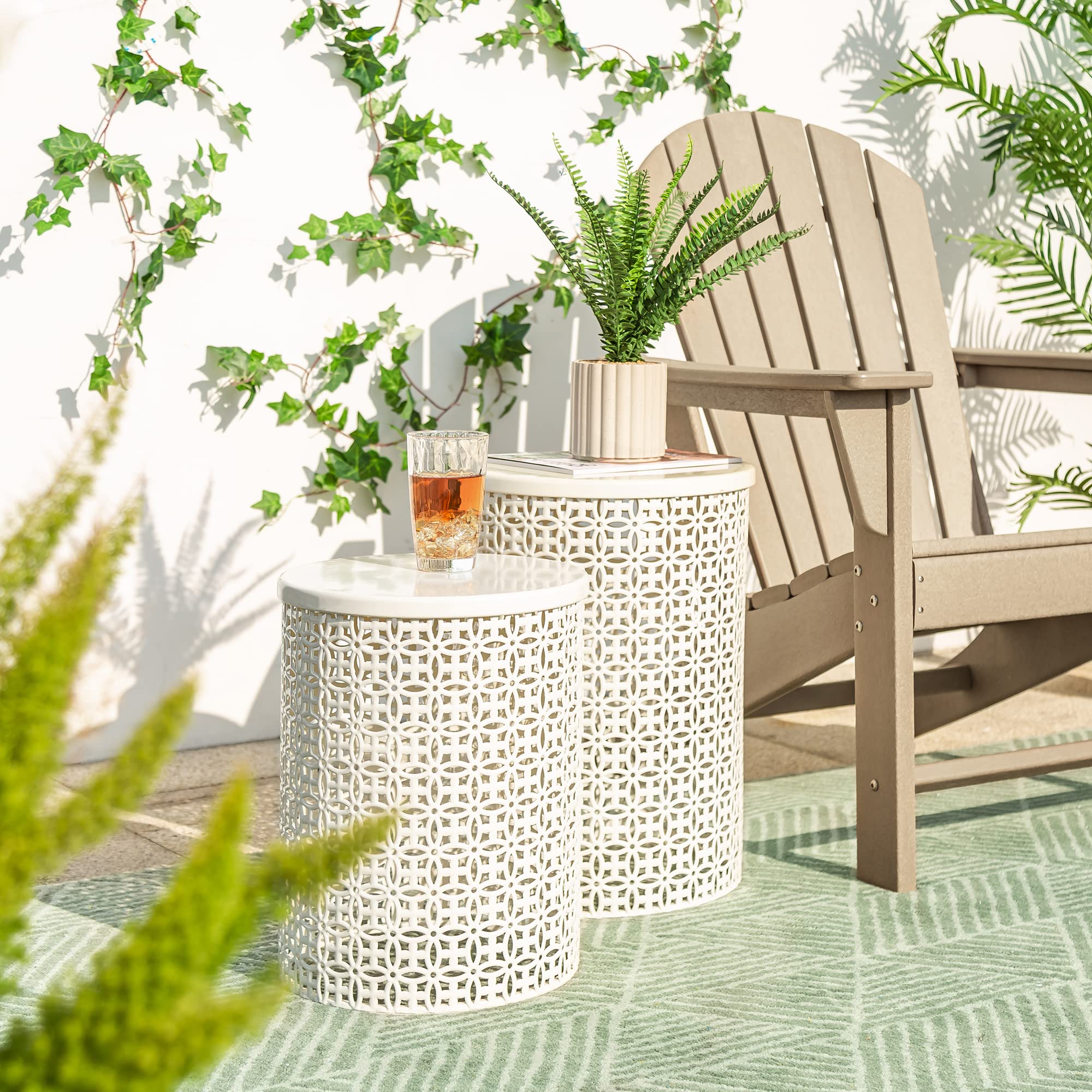 Glitzhome 2-Piece Outdoor Side Table Set - Heavy Duty Metal Frame Modern End Table for Garden, Patio, Balcony & Indoor Use - Cream White Accent Table for Living Room, Bedroom & Outdoor Decor