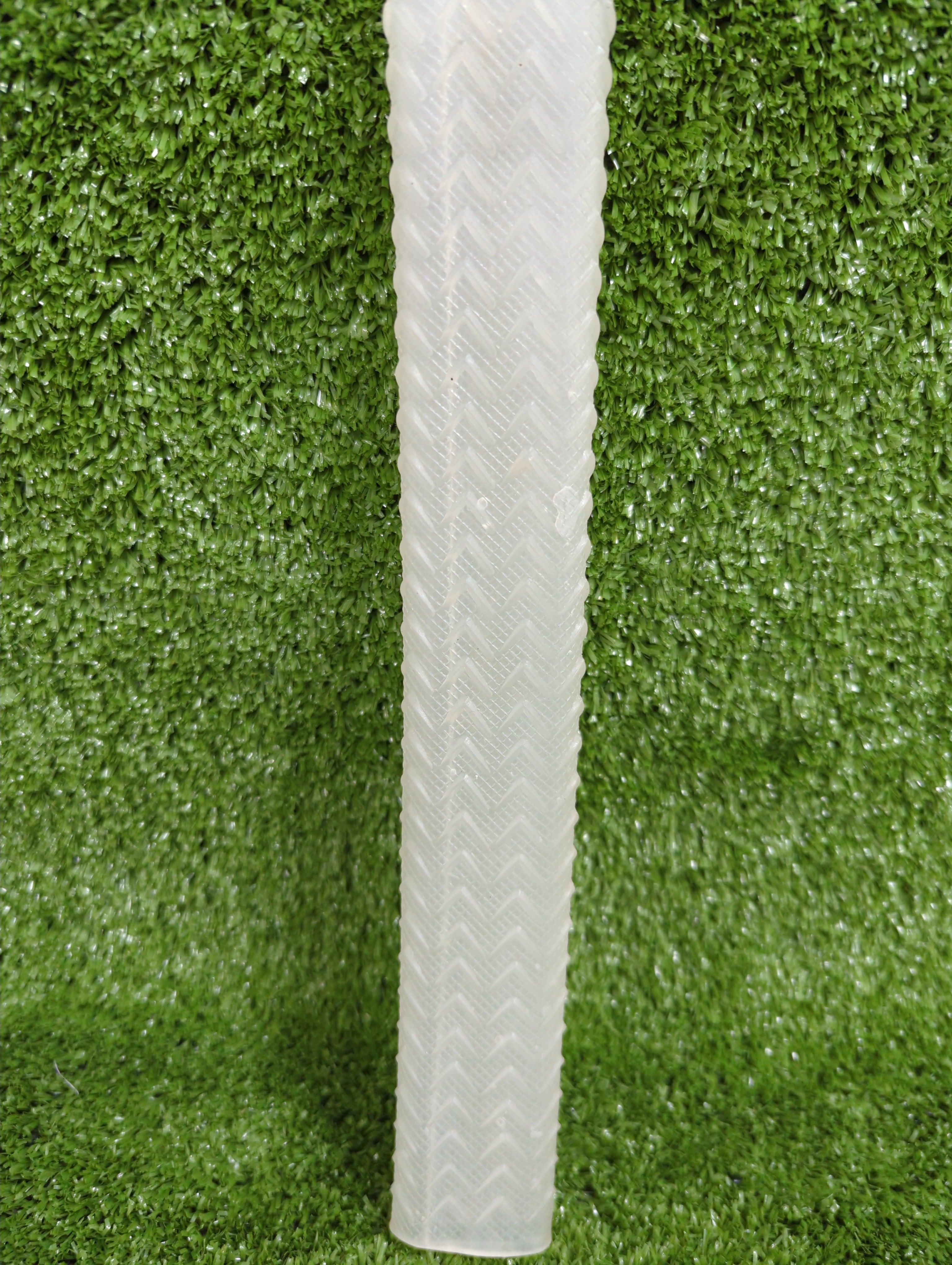Raydn Zig Zag Silicone Cricket Grip - Non-Slip Bat Handle Grip for Cricket Players - Perfect for Training, Matches & Outdoor Sports