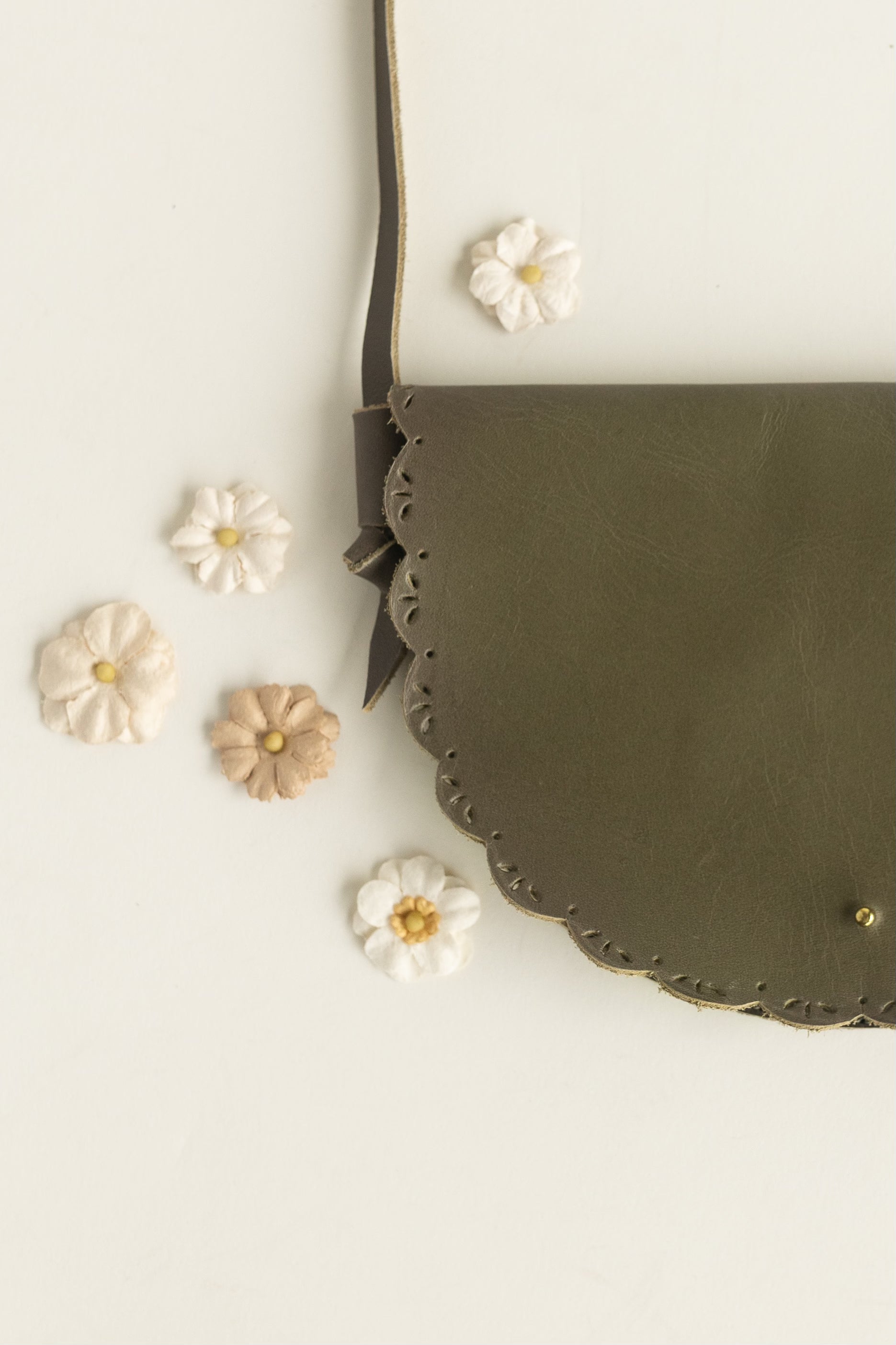Stylish Pine Green Leather Satchel for Women - Trendy Crossbody Handbag with Adjustable Strap - Perfect for Work, Travel & Everyday Use