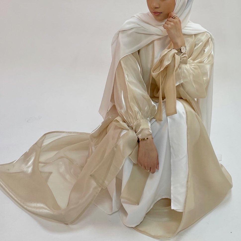 beige