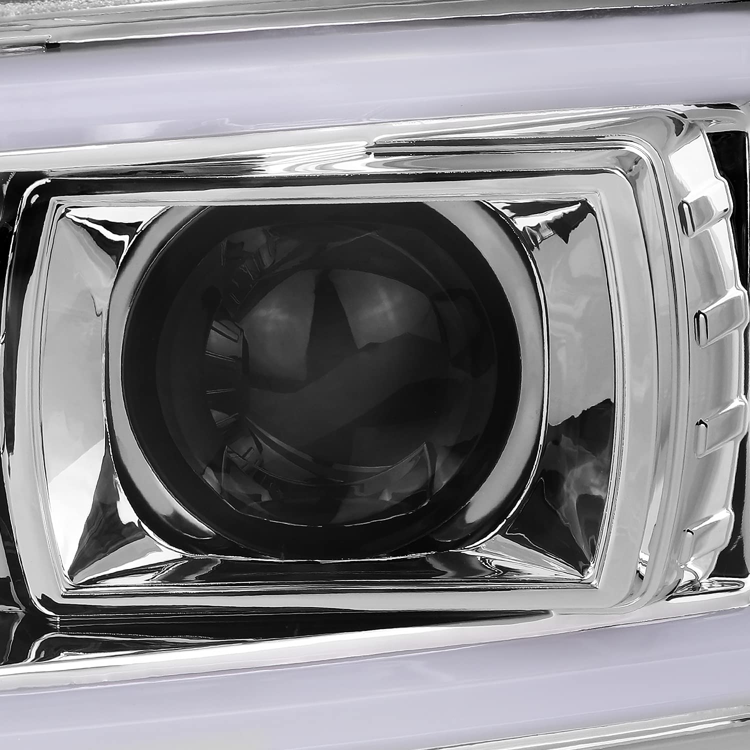 Spec-D Tuning Chrome LED Light Bar Projector Headlights with Bumper Lights - Compatible with 1999-2006 GMC Sierra 1500/2500/3500 - Left & Right Headlamp Assembly - Upgrade for Off-Roading, Night Driving & Enhanced Visibility