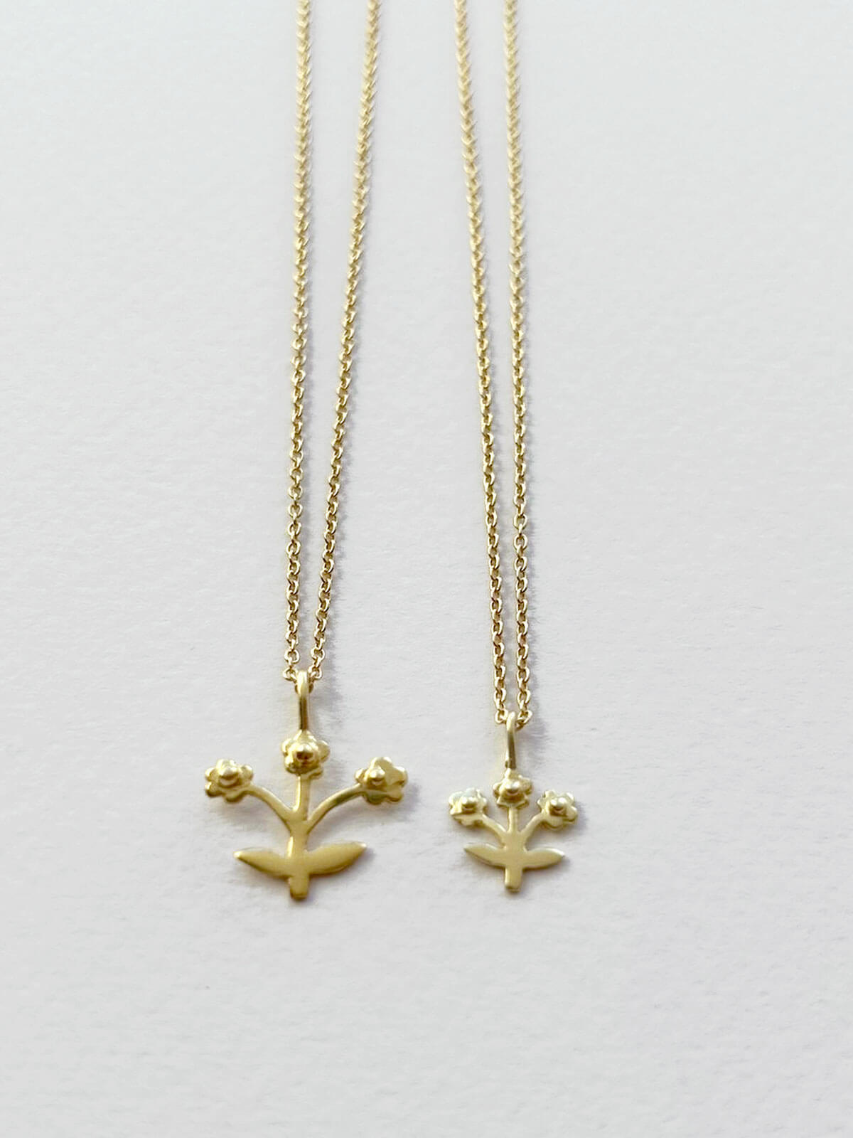 14K Gold Posie Necklace - Delicate Floral Pendant for Women | Perfect for Weddings, Anniversaries & Everyday Elegance