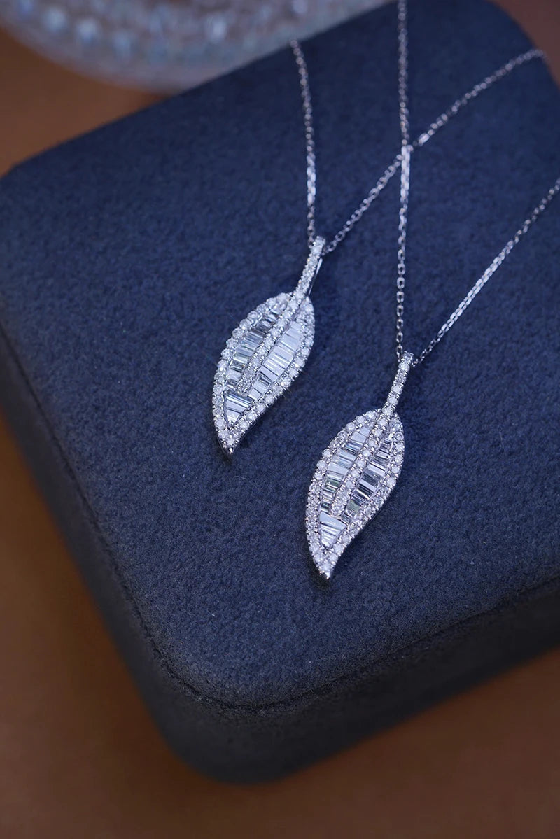 18K White Gold Real Natural Diamond Pendant Necklace for Women - Elegant Jewelry Gift for Anniversary, Birthday & Special Occasions