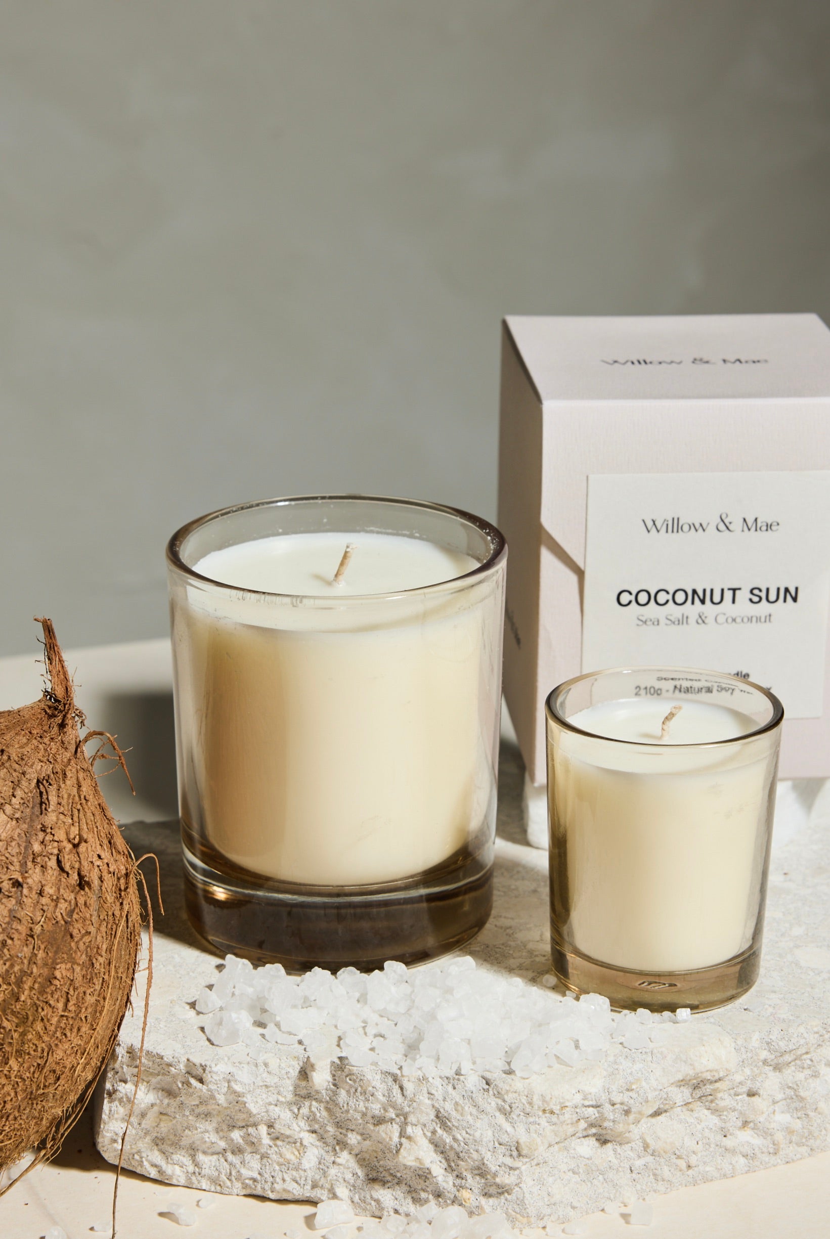 Premium Coconut Sun Sea Salt & Coconut Soy Candle - 210g Natural Wax for Relaxation, Aromatherapy, and Home Decor