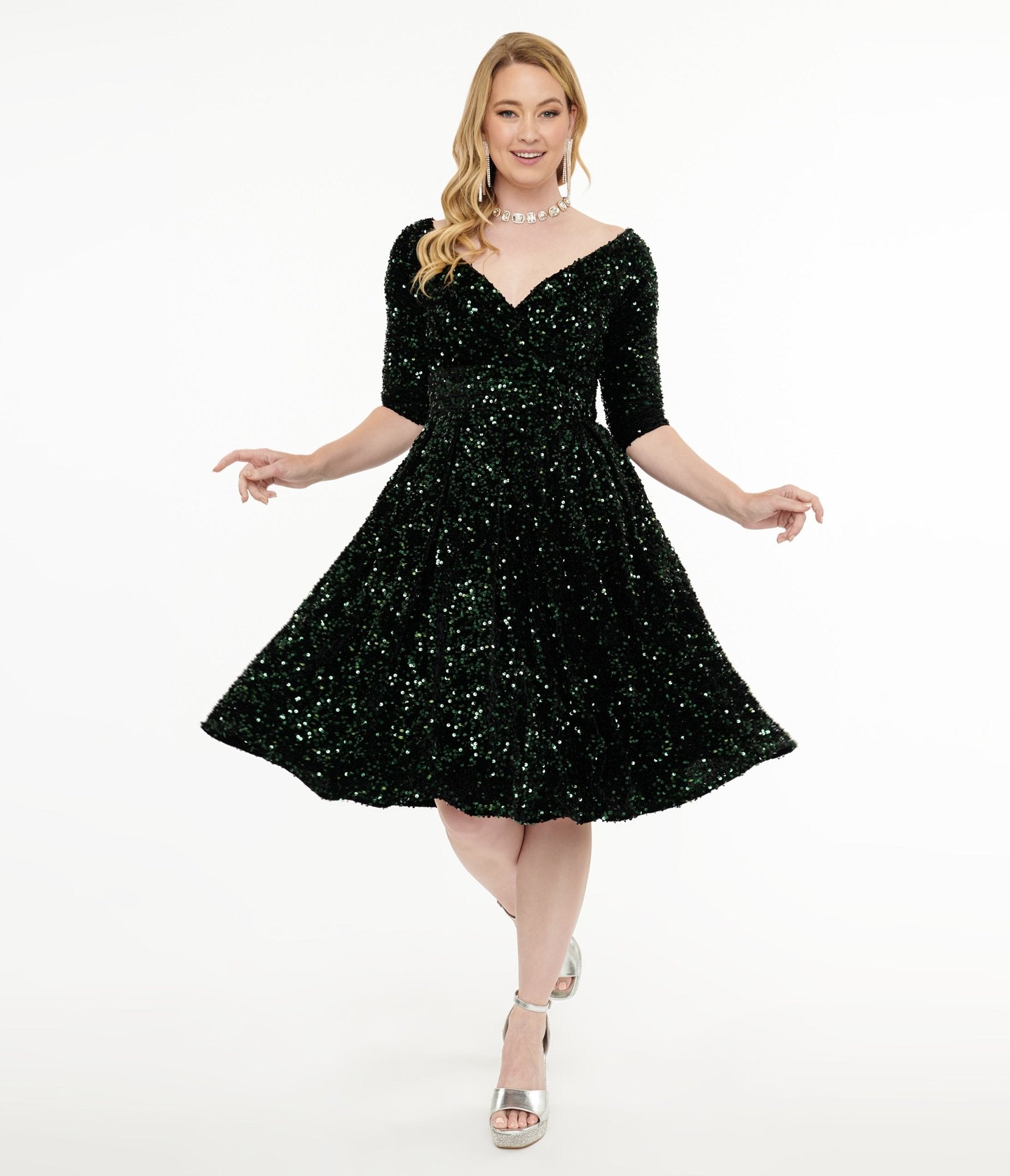 Vintage 1950s Green Velvet Sequin Swing Dress - Retro Pin Up Style for Parties, Weddings & Special Occasions