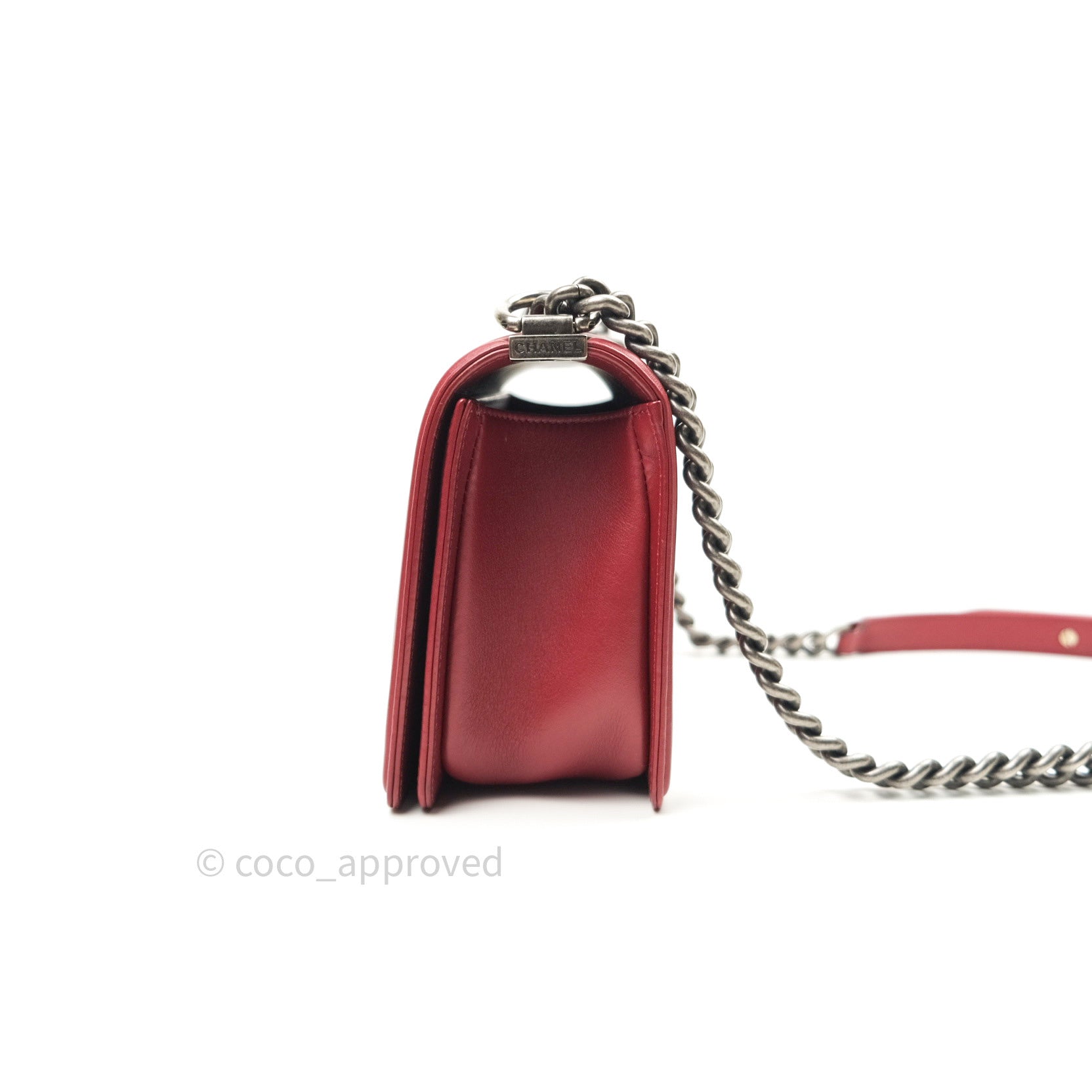 Chanel Boy Chevron Medium Red Calfskin Bag with Ruthenium Hardware - Luxury Crossbody Purse for Women, Perfect for Parties & Evening Events