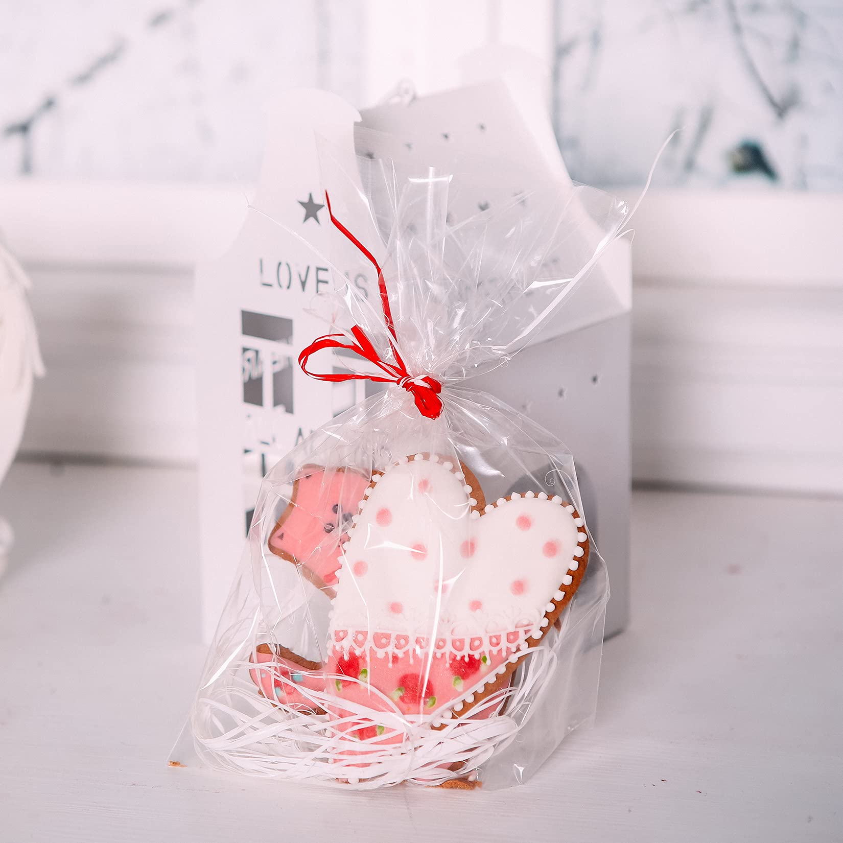Yotelab 5x11 Inches Clear Cellophane Treat Bags with Twist Ties - 100 Pack | Perfect for Candy, Cookies, Party Favors & Gift Wrapping