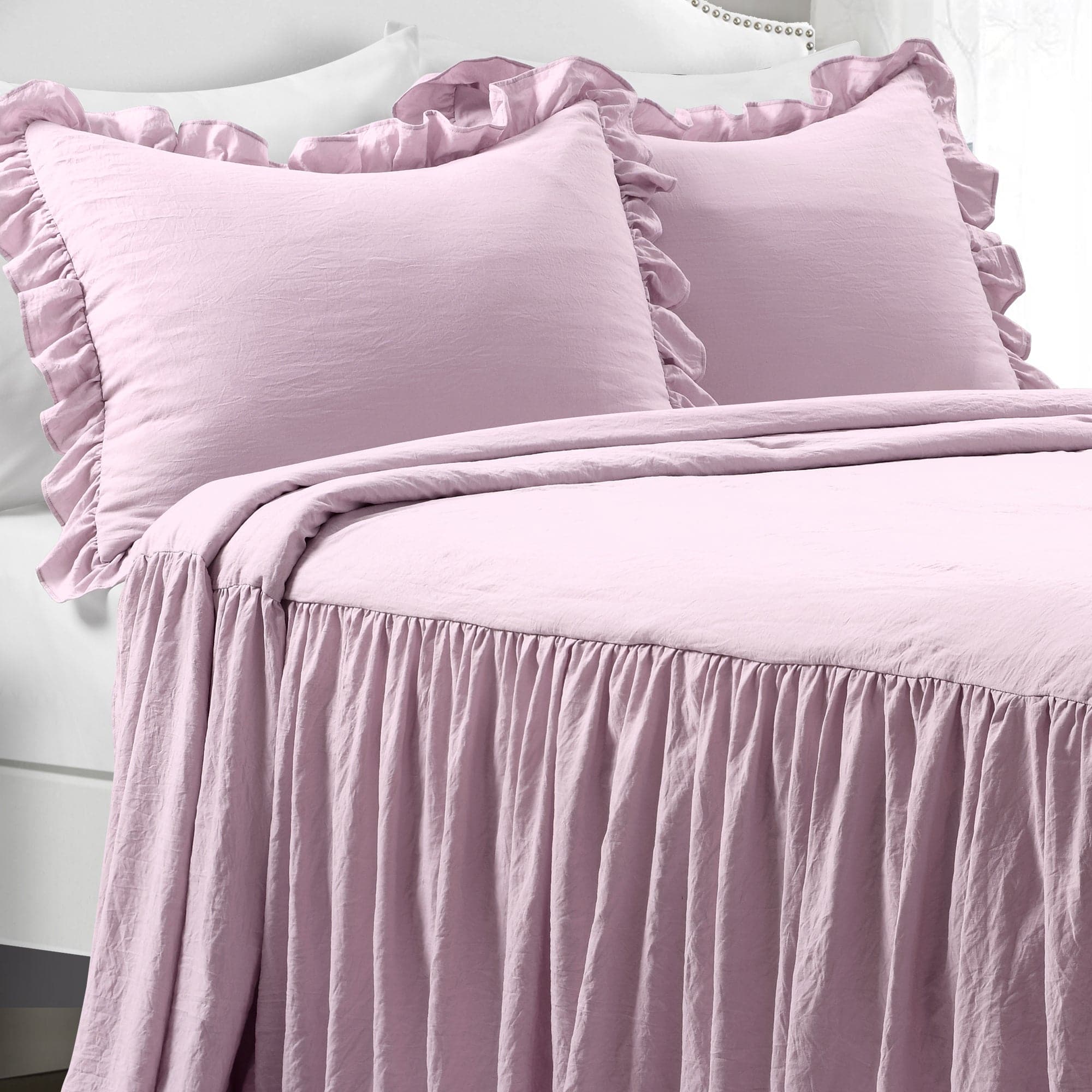 Elegant Ruffle Skirt Bedspread Set - Soft & Stylish Queen Size Bedding for Girls & Women - Perfect for Bedroom Decor, Guest Rooms & Cozy Home Styling