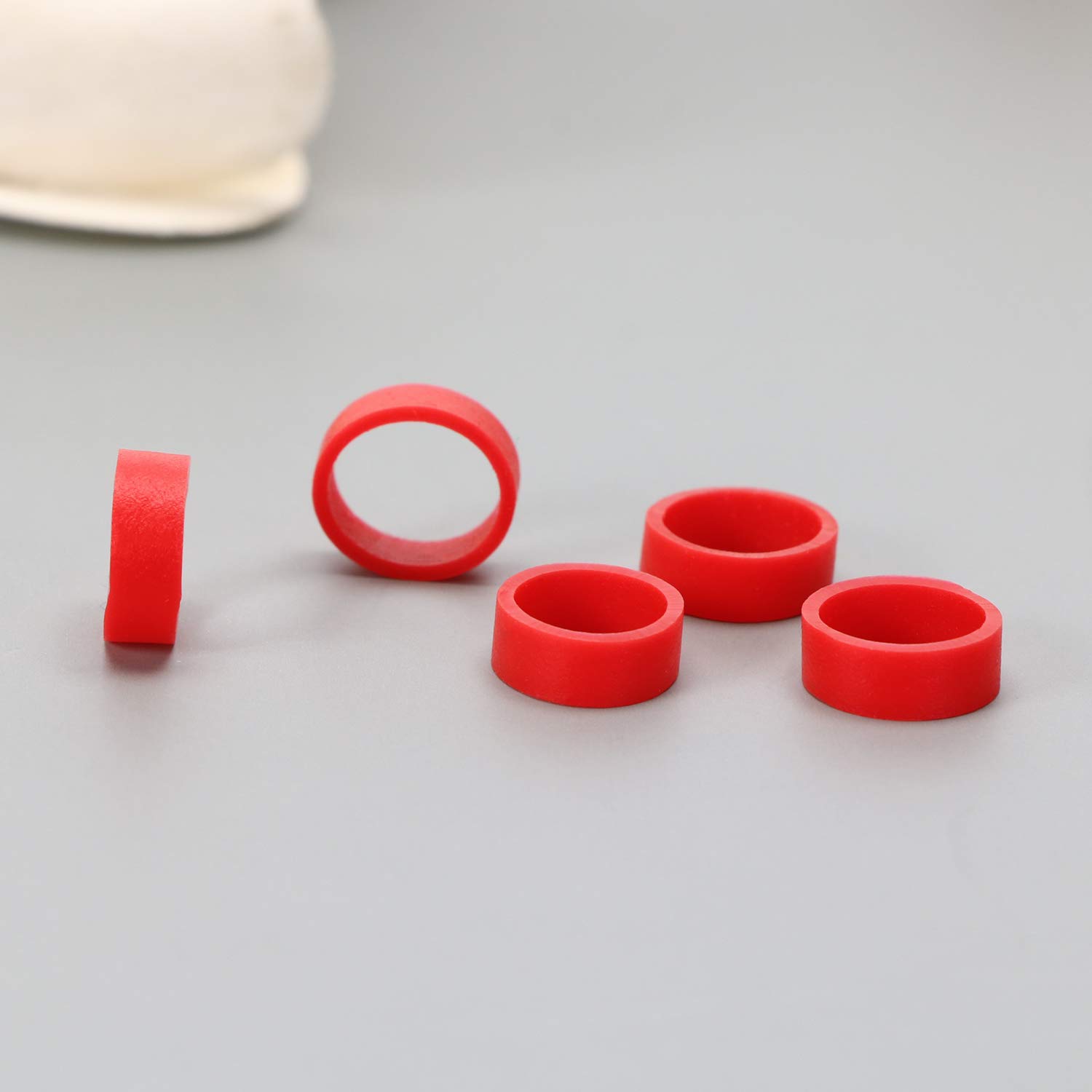 ONLYKXY 100-Pack Reusable Silicone Cable Ties - Elastic Cord Organizers for Data & Power Cables - Durable Rubber Bands for Home, Office & Travel Accessories (Red)