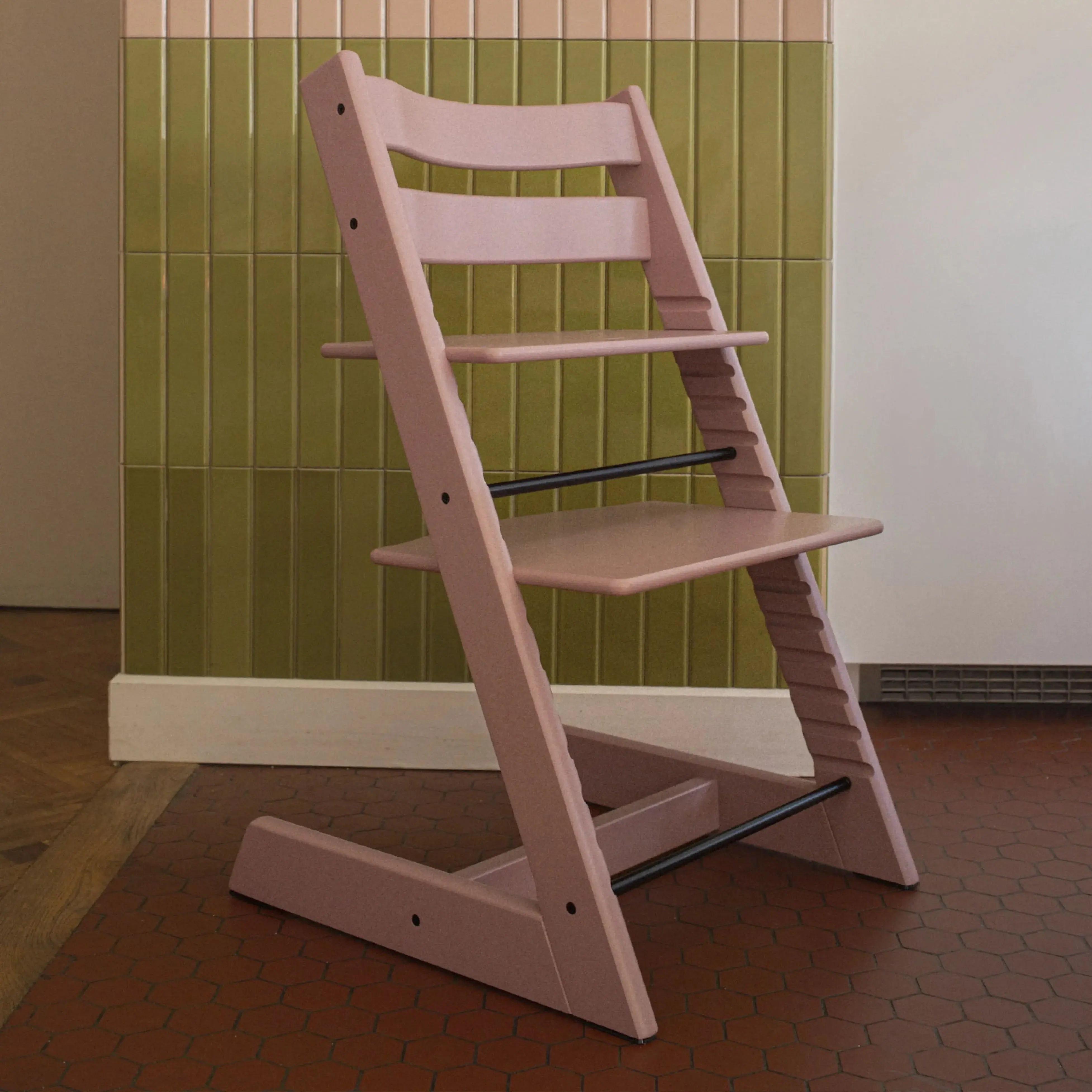 Stokke Tripp Trapp High Chair - Adjustable Baby to Toddler Chair, Ergonomic Design, Heather Mauve | Perfect for Dining, Feeding & Learning at Home