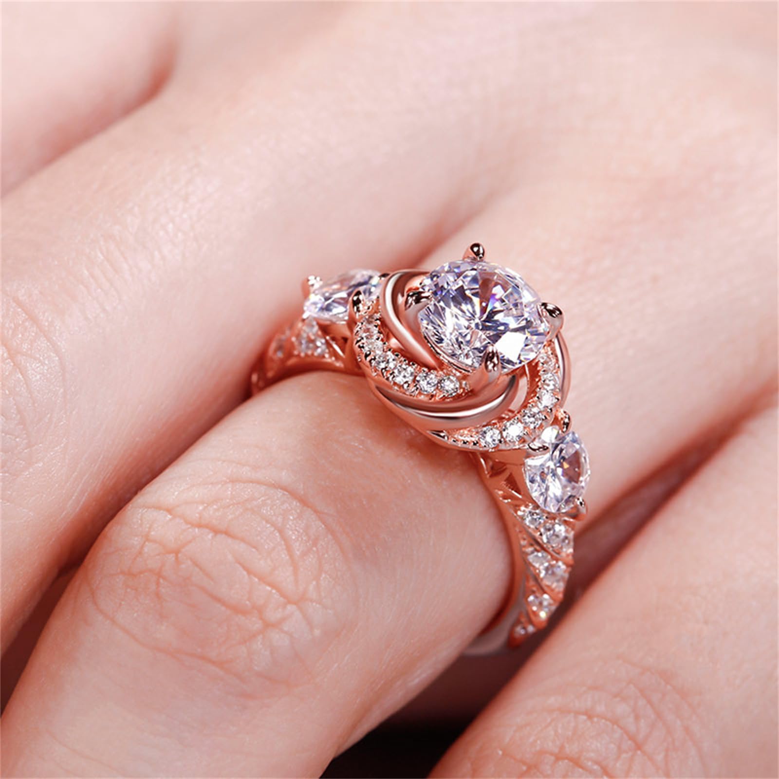 Jeulia 3 Carat Halo Simulated Diamond Engagement Ring - 925 Sterling Silver Rose Gold Plated Cubic Zirconia Wedding Band for Women - Perfect for Proposals, Anniversaries & Special Occasions with Free Jewelry Gift Box