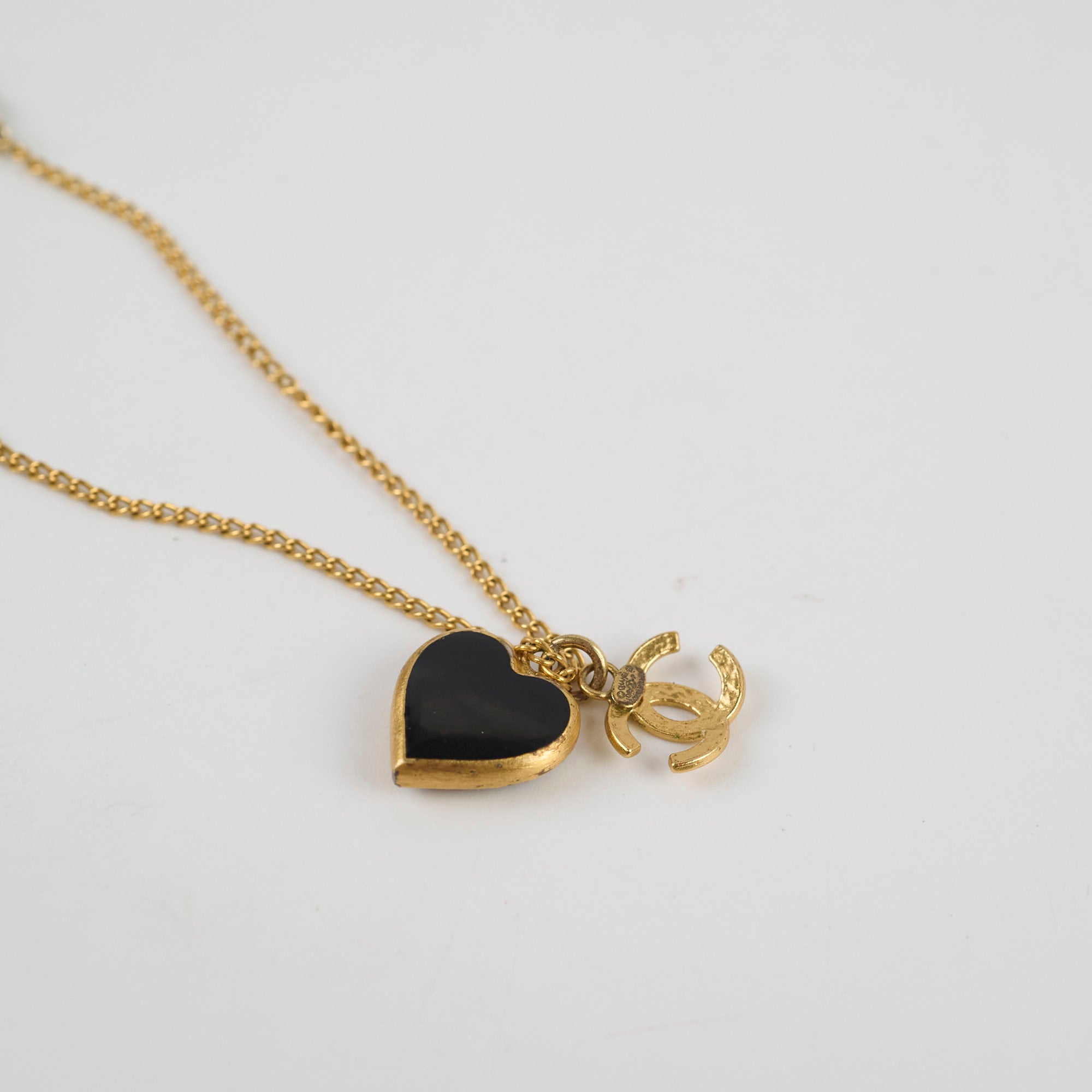 Chanel CC Heart Enamel Gold Tone Necklace - Luxury Fashion Jewelry for Women, Perfect Gift for Valentine's Day, Anniversary & Special Occasions