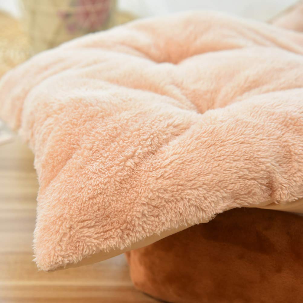 **Cozy Winter Dog Bed - Warm Pet House for Small & Large Dogs - Indoor & Outdoor Kennel for Sleeping, Lounging & Travel**