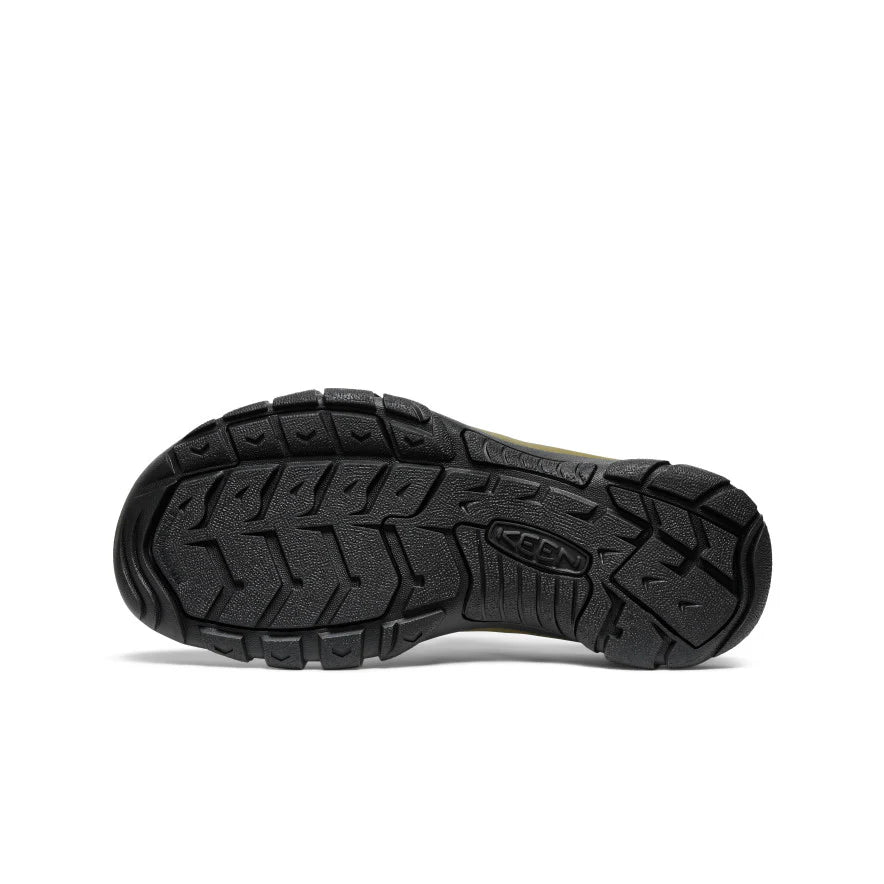 ÉTUDES STUDIO Men's Newport Retro Sneakers in Olive Green - Stylish Casual Shoes for Urban Streetwear & Everyday Wear