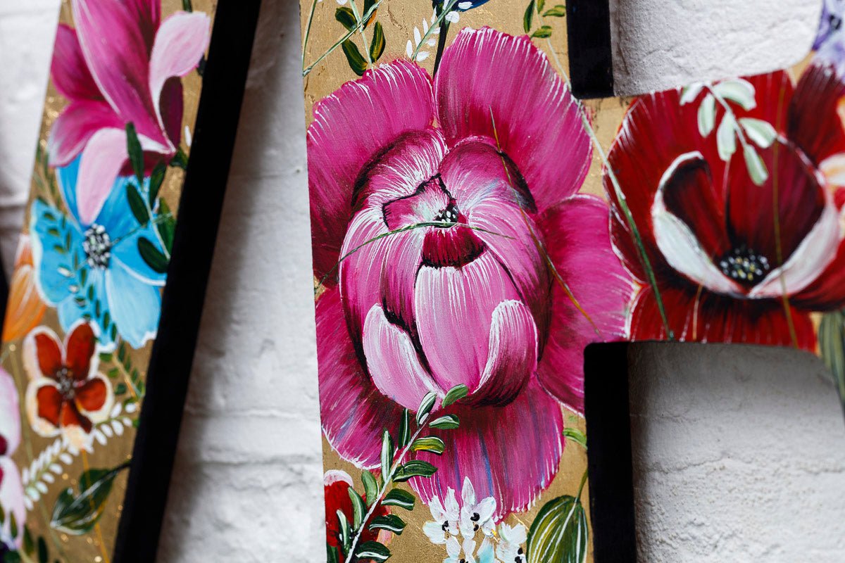 Original Love That Grows - Romantic Home Decor for Bedroom & Living Room - Perfect Gift for Anniversaries & Valentine's Day