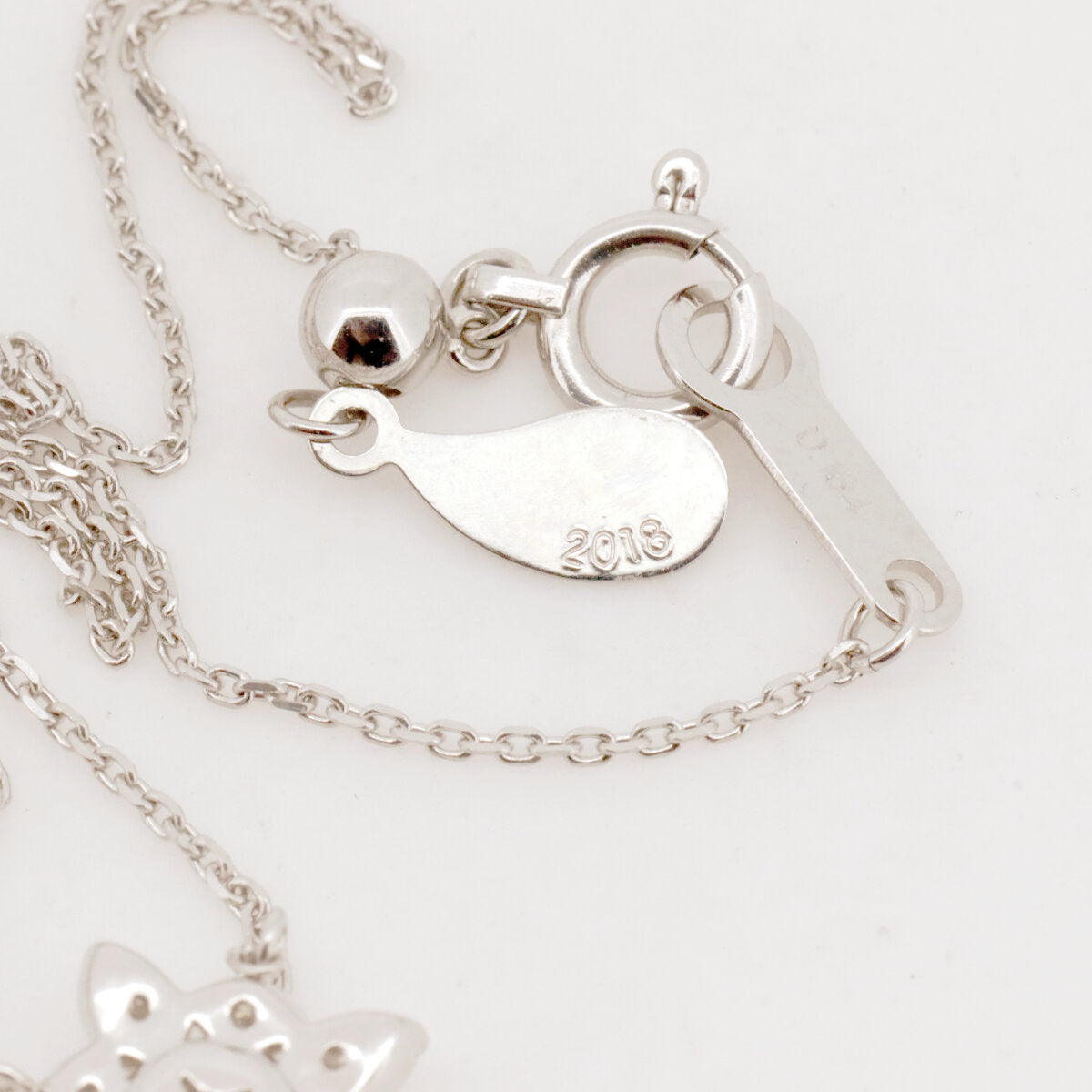 4℃ Diamond Pt850 Necklace for Women - Elegant 18K White Gold Pendant Jewelry Gift for Anniversary, Wedding & Special Occasions