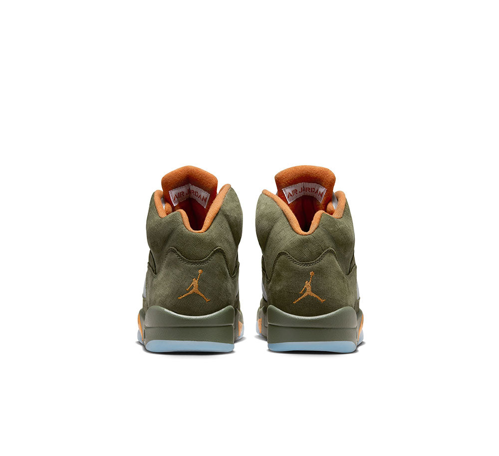 Air Jordan 5 Retro Basketball Shoes for Men - Authentic Retro Style Sneakers for Sports, Streetwear & Casual Wear
