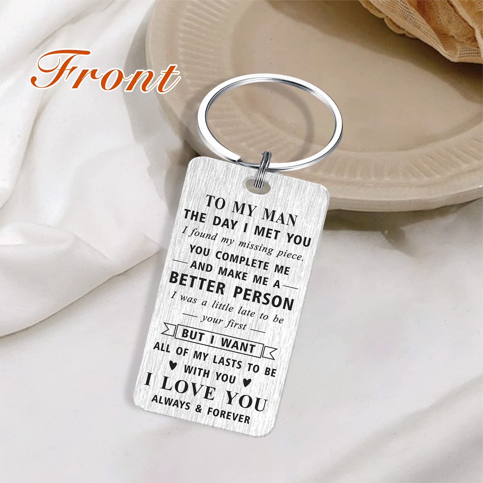 MOQIYXL Romantic Valentine's Day Gifts for Men - Engraved 'I Love You' Keychain for Husband, Boyfriend - Perfect Anniversary Gift for Him - Great for Couples, Weddings & Special Occasions