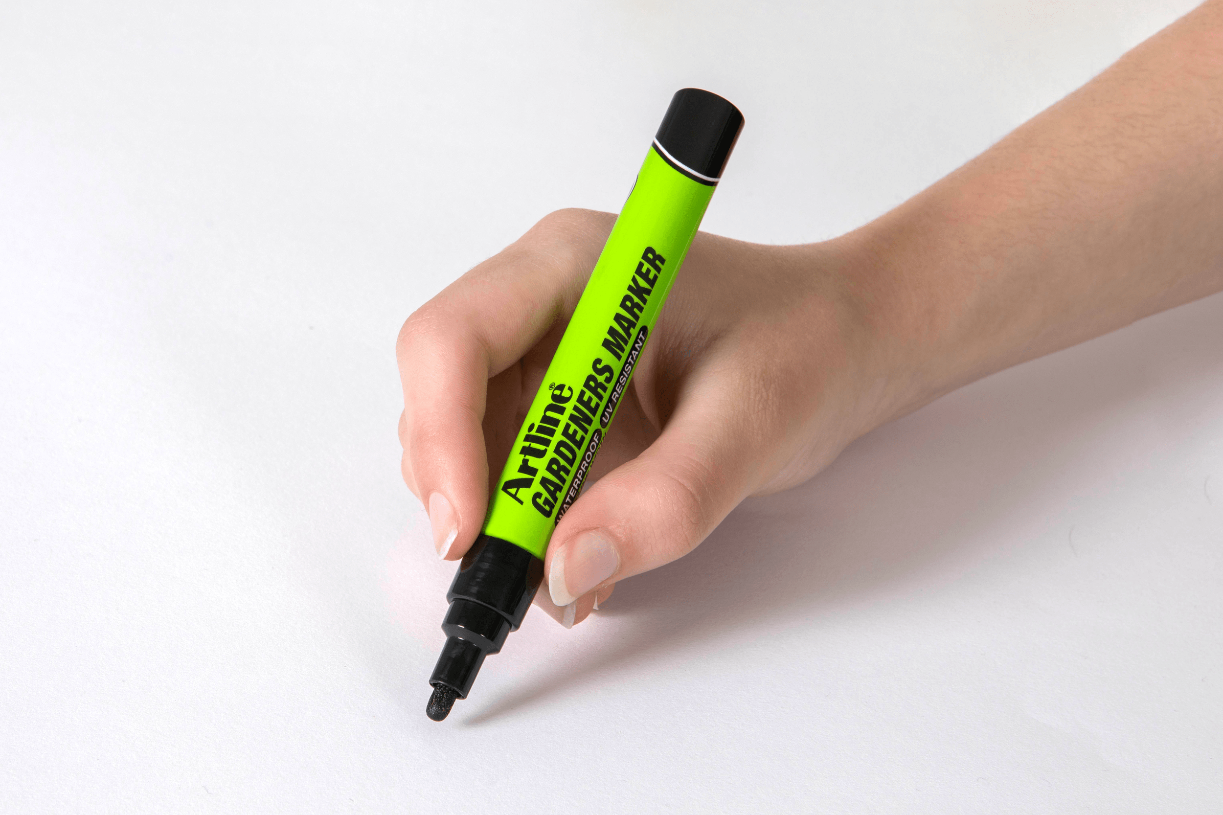 Artline Gardeners Permanent Marker Bullet Tip Black - Pack of 12 - Waterproof & Fade-Resistant Markers for Gardening, Labeling & Outdoor Projects
