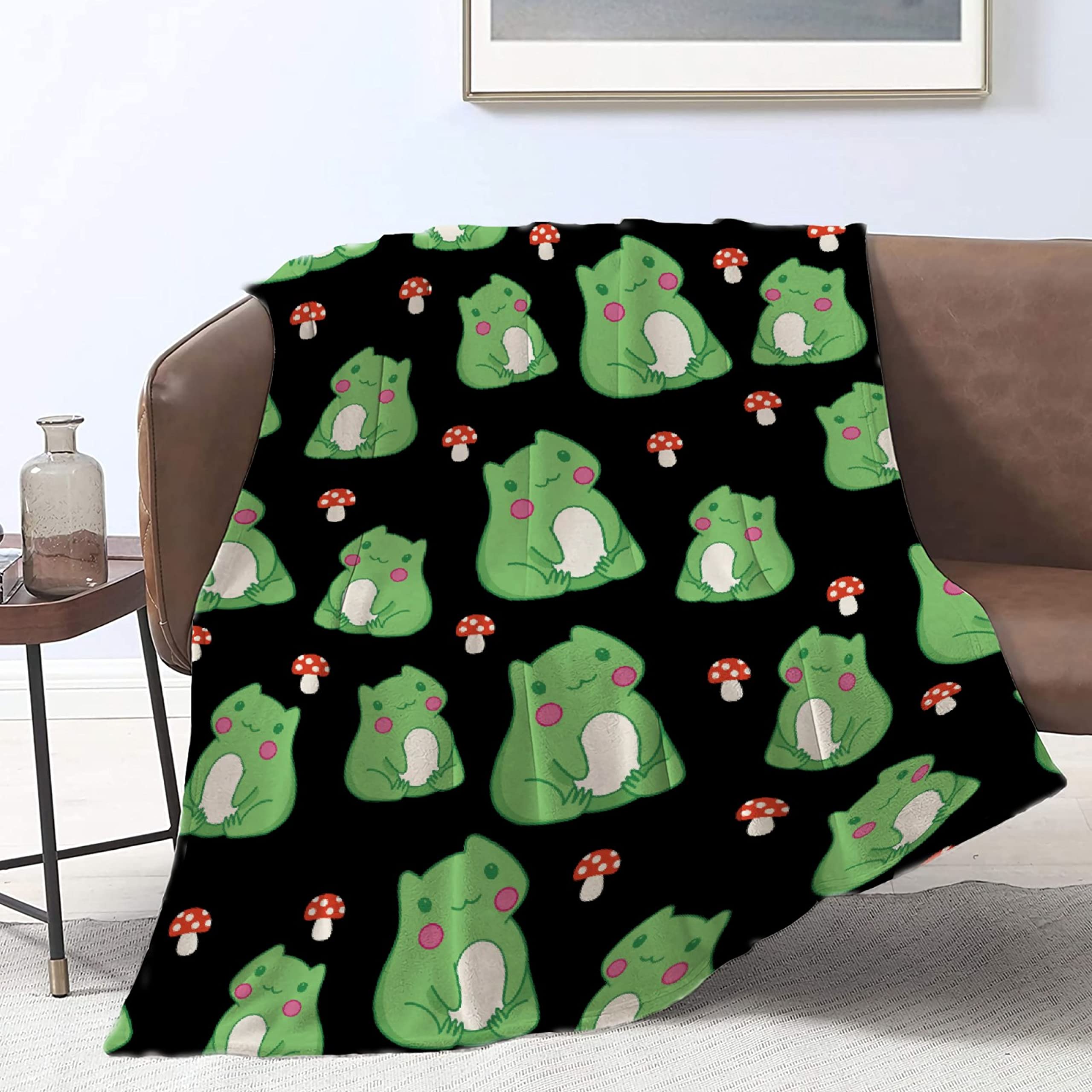 Frog and Mushroom Plush Fleece Throw Blanket - Ultra Soft Flannel Cozy Blanket for Couch, Sofa & Bed | Lightweight Fuzzy All-Season Blanket 120x90 inches XL | Perfect Gift for Family, Friends & Home Decor | Ideal for Movie Nights, Camping & Winter Snuggles