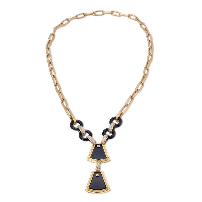 0.85 Carat Round Brilliant Diamond & Onyx 18K Yellow Gold Pendant Necklace for Women - Elegant Jewelry Gift for Anniversary, Birthday & Special Occasions