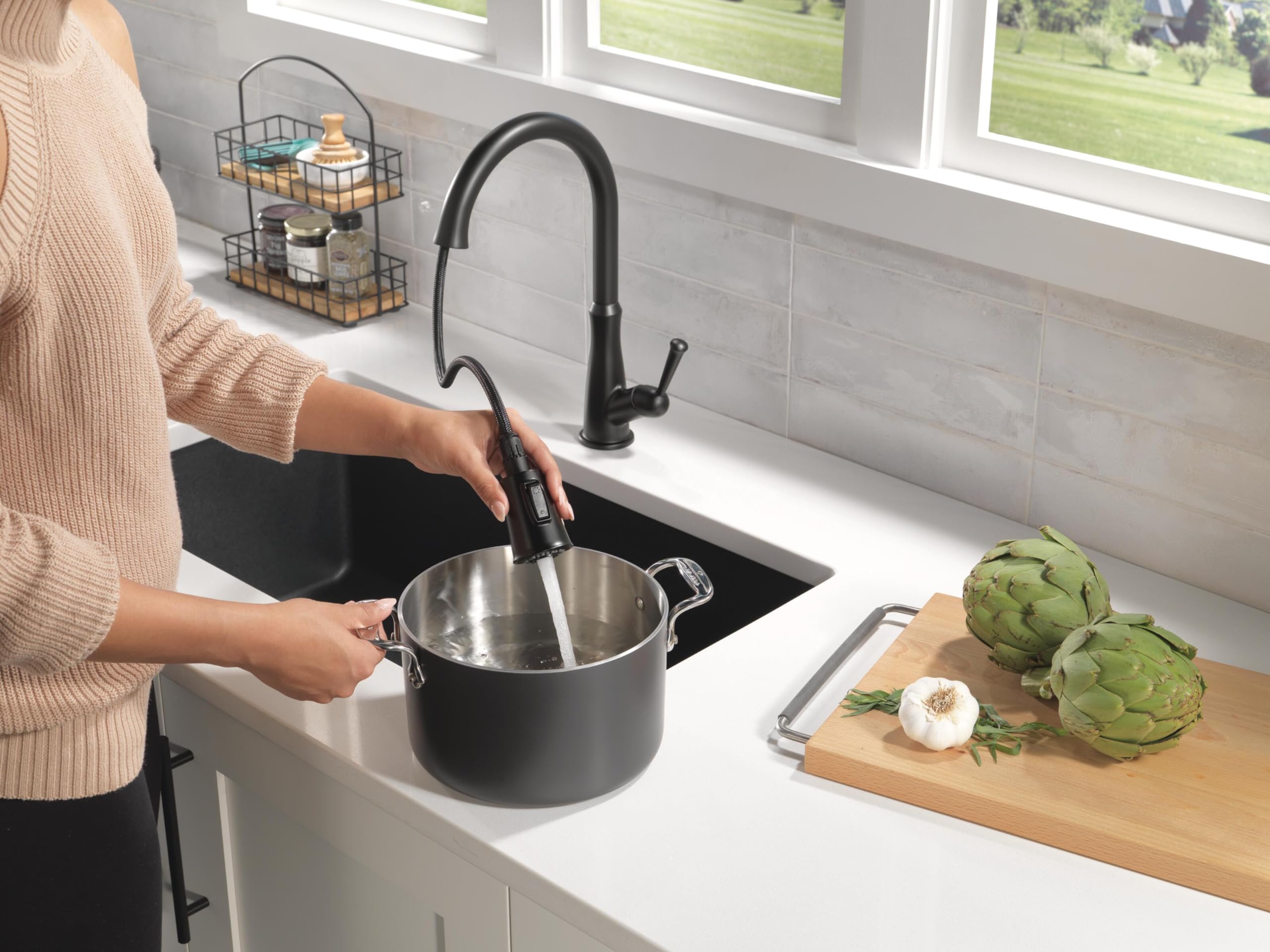 Delta Faucet Westville Matte Black Kitchen Faucet with Pull Down Sprayer - Magnetic Docking Spray Head, Single Handle Commercial-Grade Sink Faucet (Model 9110-BL-DST) - Perfect for Modern Kitchens, Restaurants & Food Prep Areas