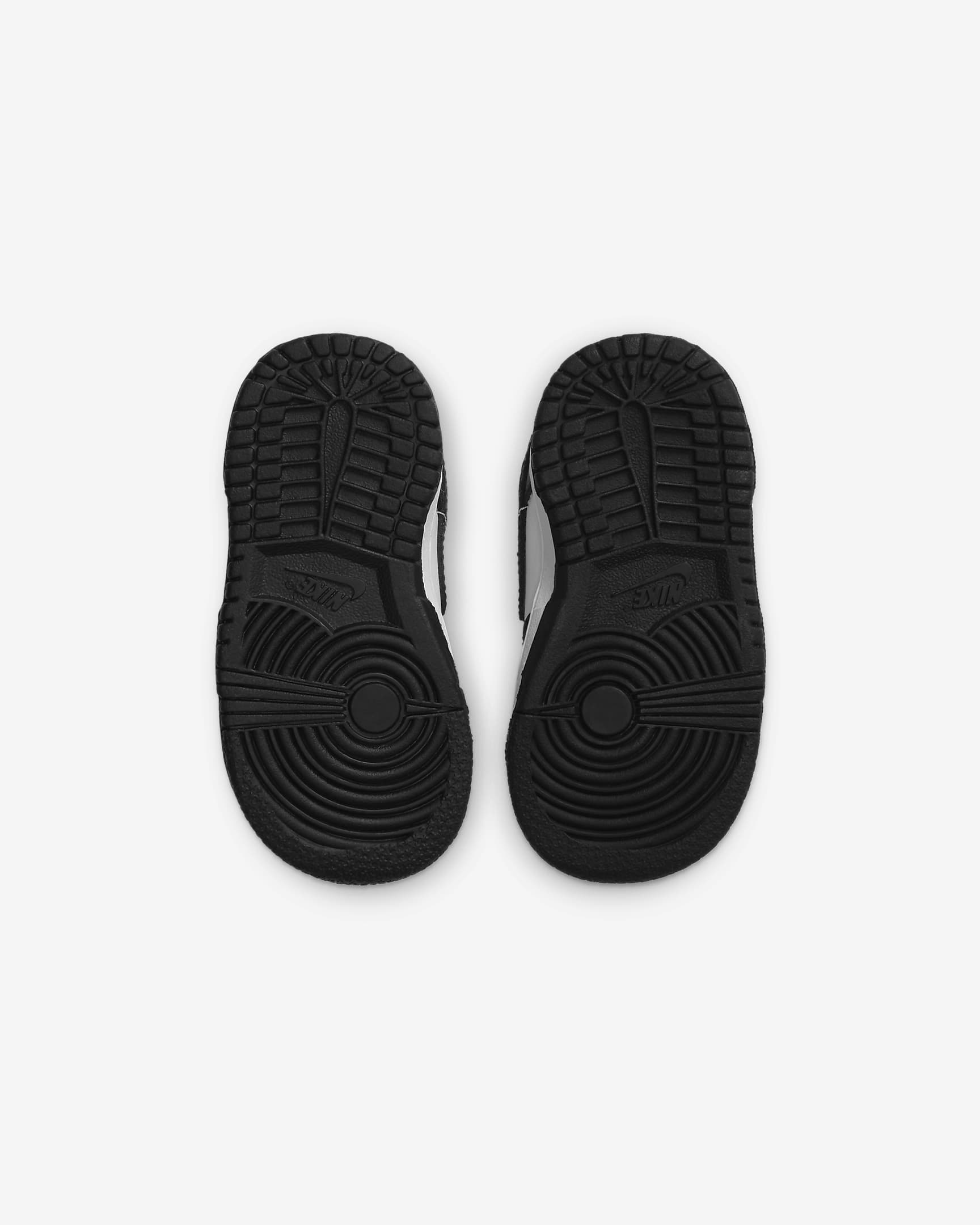 Nike Kids' Dunk Low Sneakers - White & Black Basketball Shoes for Boys & Girls - Perfect for School, Playground & Casual Wear