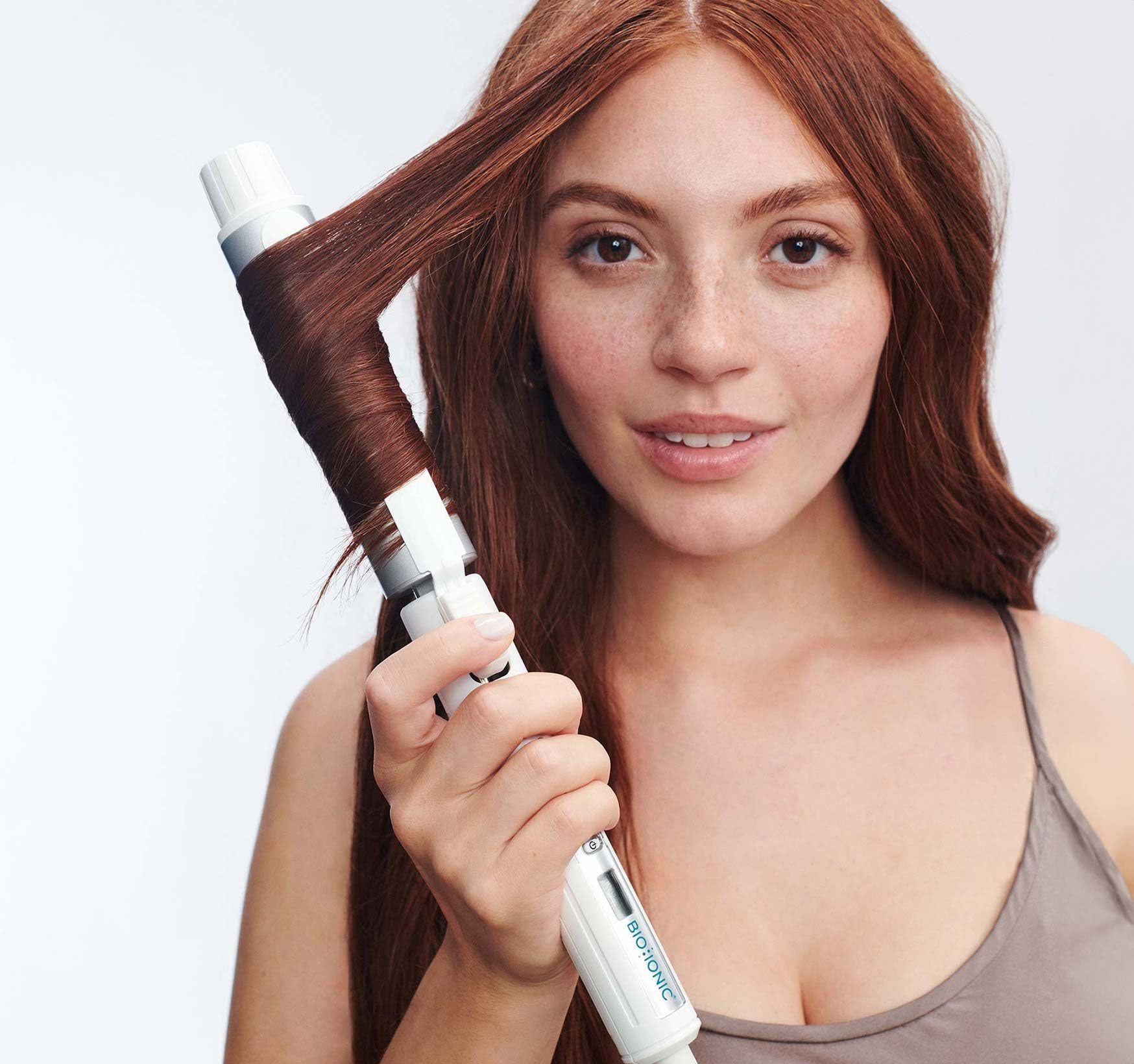 BIO IONIC Professional Rotating Ceramic Curling Iron with 1-Hour Auto Shut-Off & 440°F Temperature Control - Healthy Hair Styling Wand for Salon-Quality Curls at Home, Perfect for Daily Styling & Special Occasions
