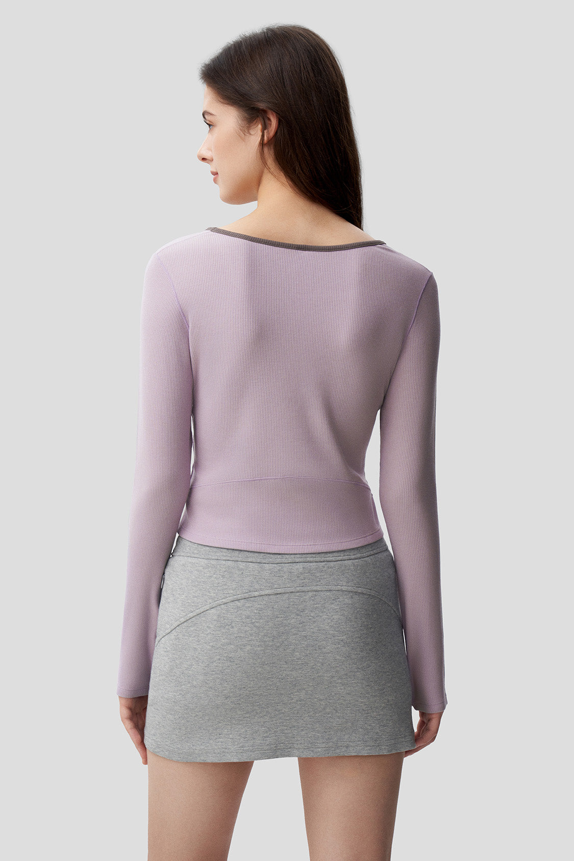 Women's Slim Fit Long Sleeve T-Shirt - Stretchy U-Neck Basic Top for Casual Wear, Workout & Layering