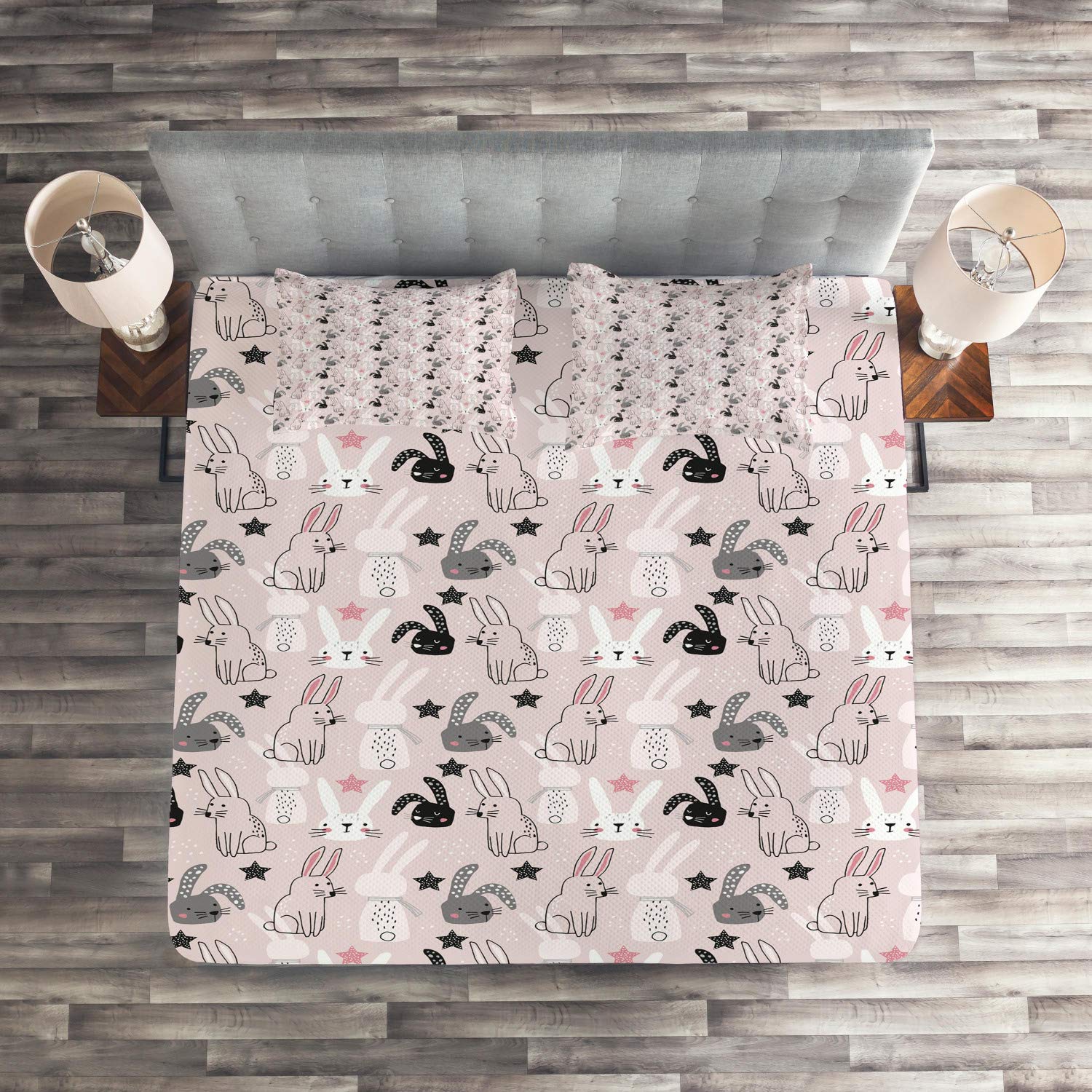 Ambesonne Easter Bunny Quilt Set - 3 Piece King Size Bedspread with 2 Pillow Shams, Hand Drawn Cartoon Bunnies & Stars Design in Rose Charcoal Grey | Easter Home Decor, Spring Bedding, Holiday Gift Idea