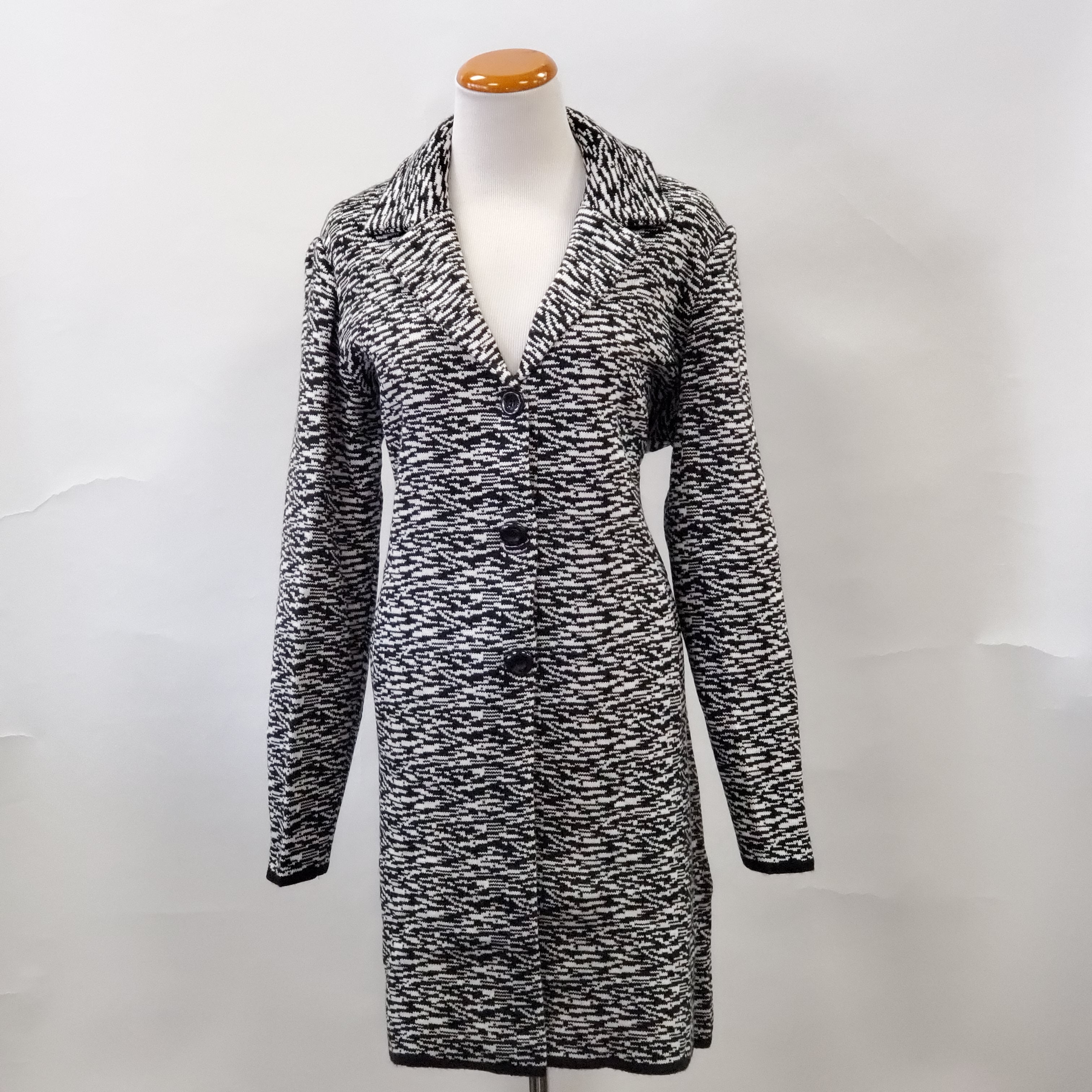 Stylish Women's Designer Coat - Winter Fashion Outerwear for Casual & Formal Occasions