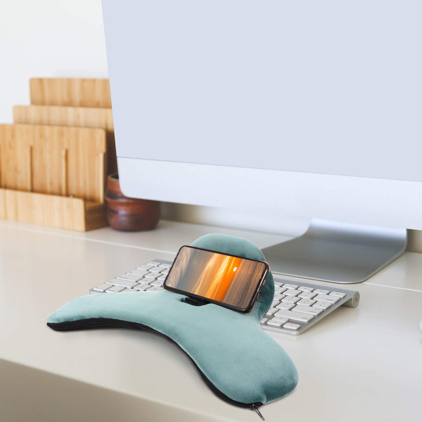 Hemobllo Phone Holder - 1pc Wrist Phone Pillow Stand for Tablets & Smartphones | Durable Polypropylene Plastic | Hands-Free Lazy Phone Stand for Bed, Sofa & Office Use