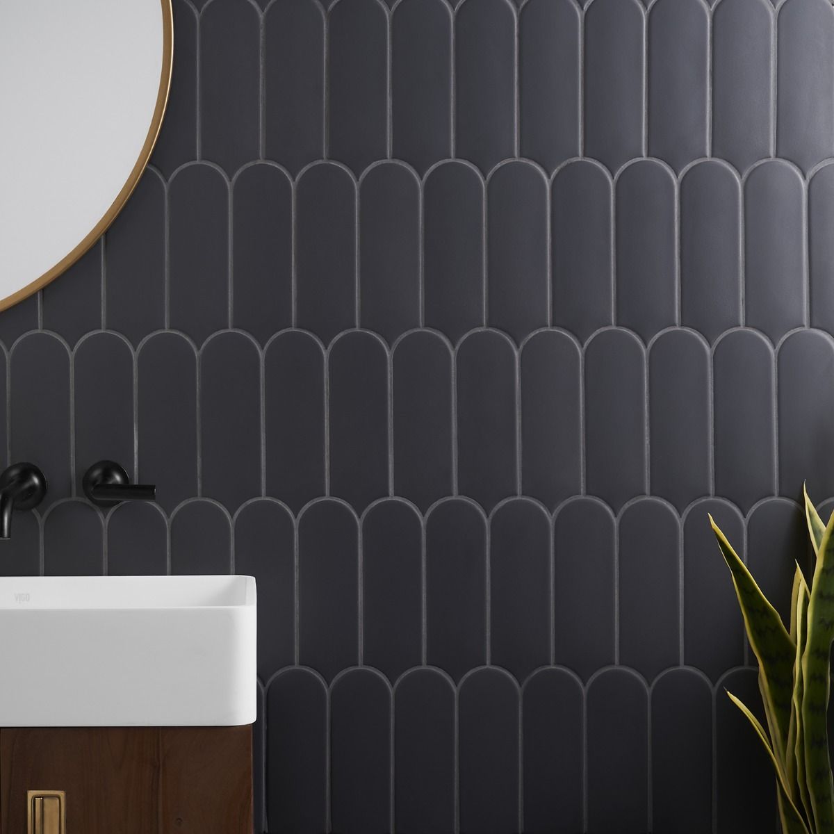 Fan Fishscale Parry Airy Sarina Wall Tile - Natural Ceramic Mosaic for Bathroom, Kitchen & Backsplash Decoration