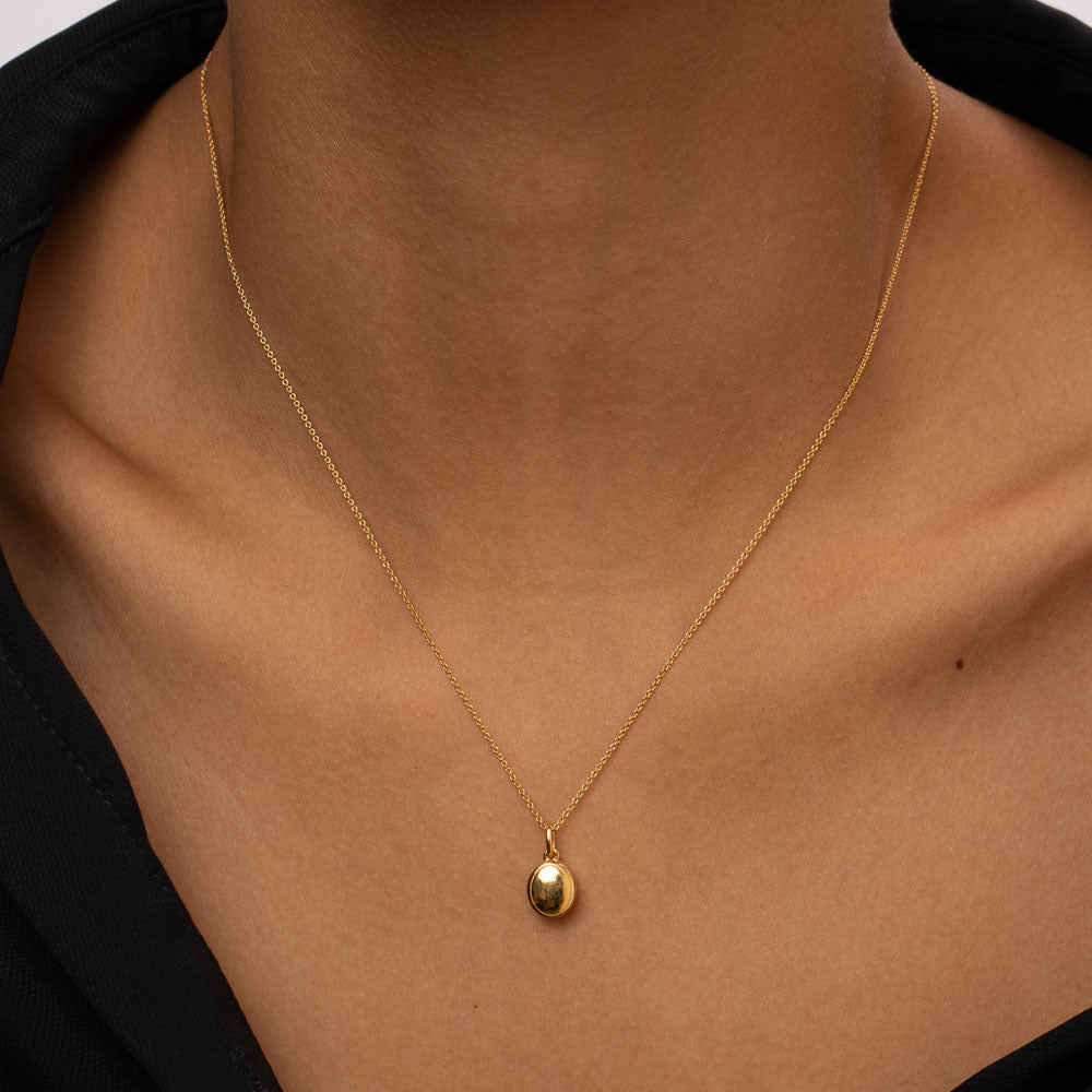 Personalized Engravable Oval Mini Locket Necklace in 14K Gold - Perfect for Anniversary Gifts, Valentine's Day & Keepsake Jewelry