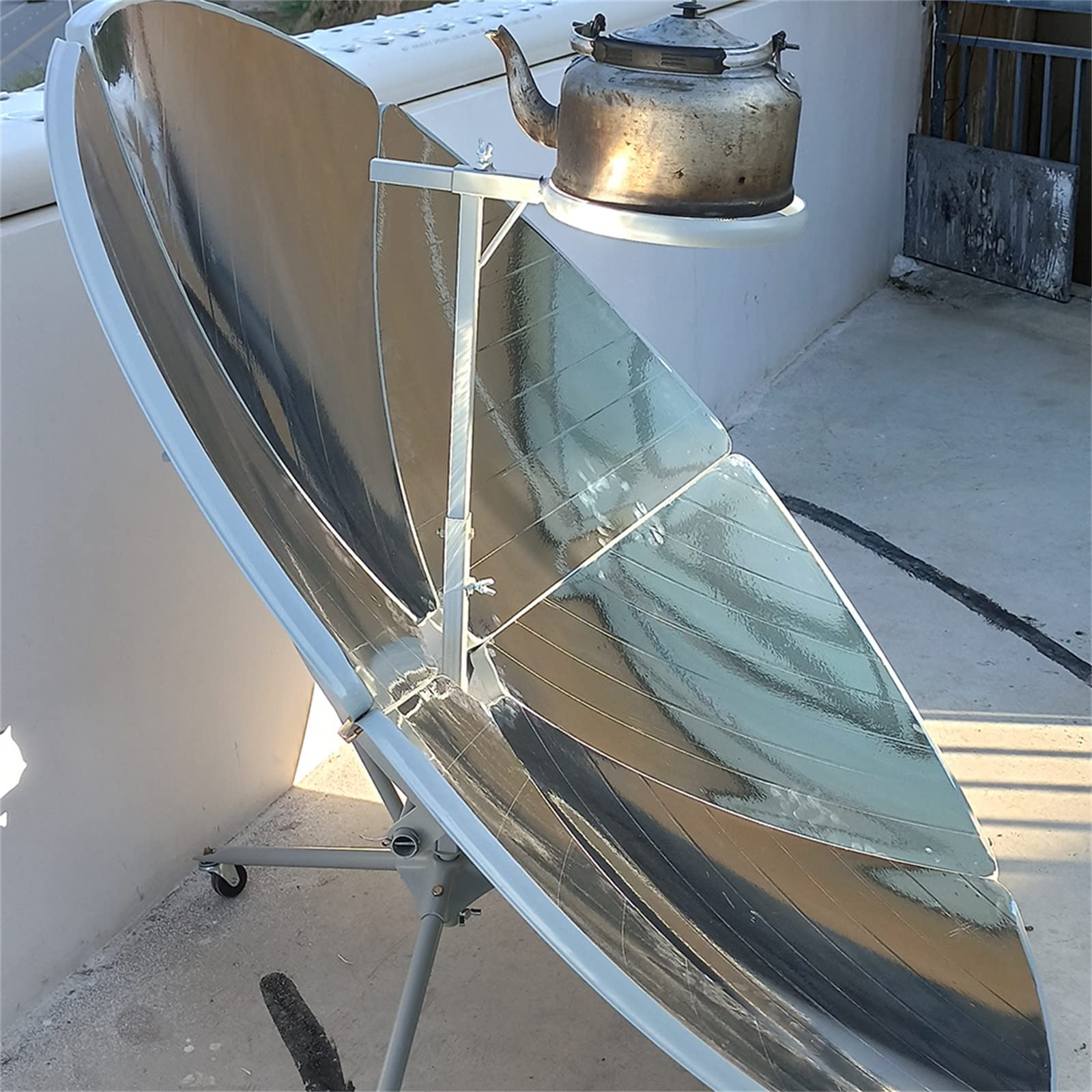 59-Inch Parabolic Solar Cooker - Portable Outdoor Camping Sun Oven with 800-1000°C High Temperature for BBQ, Cooking & Survival - Perfect for Backpacking, Emergency Preparedness & Off-Grid Living