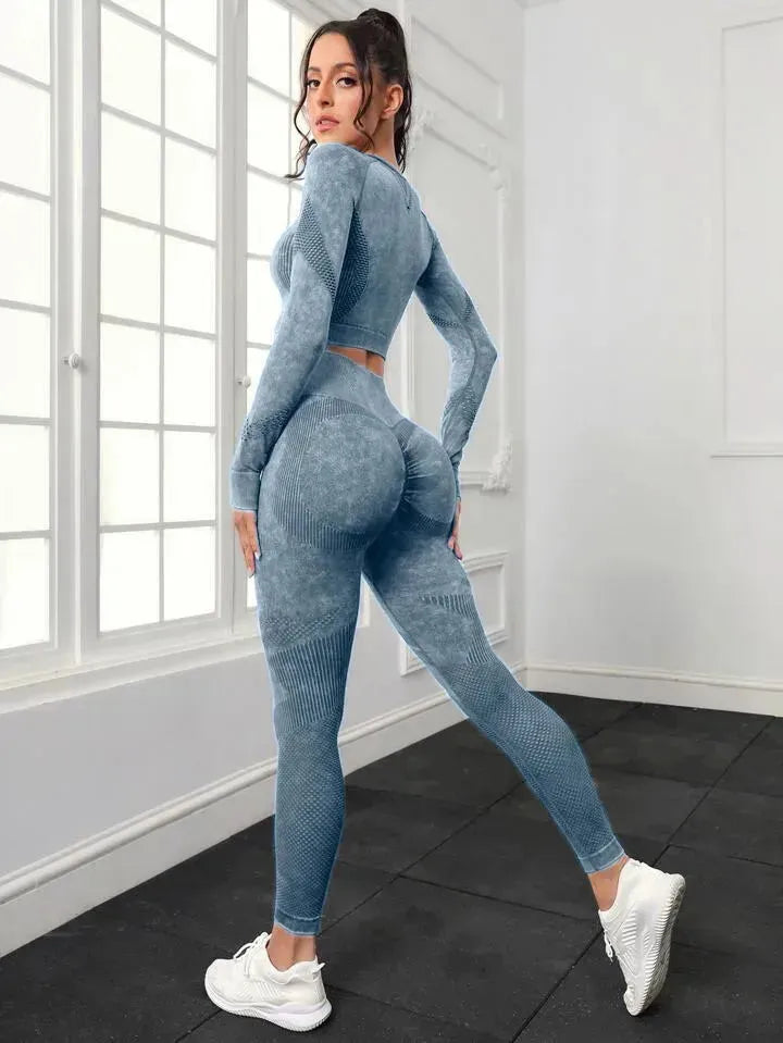 Seamless Yoga Sets for Women - Long Sleeve Crop Top & High Waist Leggings - Workout Sportswear Gym Clothing - Perfect for Yoga, Pilates, Running & Fitness Training