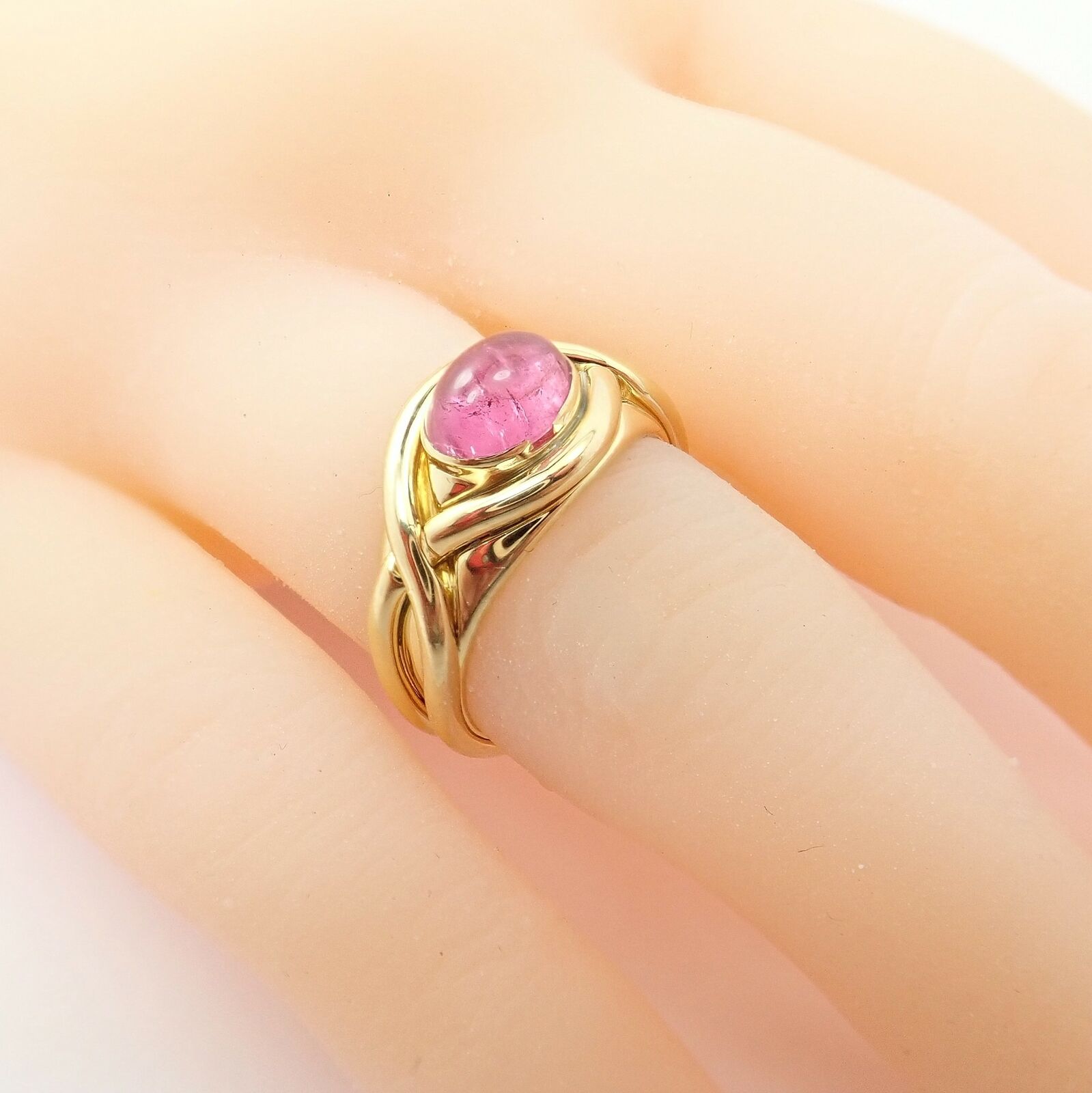 Authentic Tiffany & Co 18K Yellow Gold Pink Tourmaline Cabochon Band Ring - Rare Vintage Jewelry for Women, Perfect Gift for Anniversary, Engagement & Special Occasions