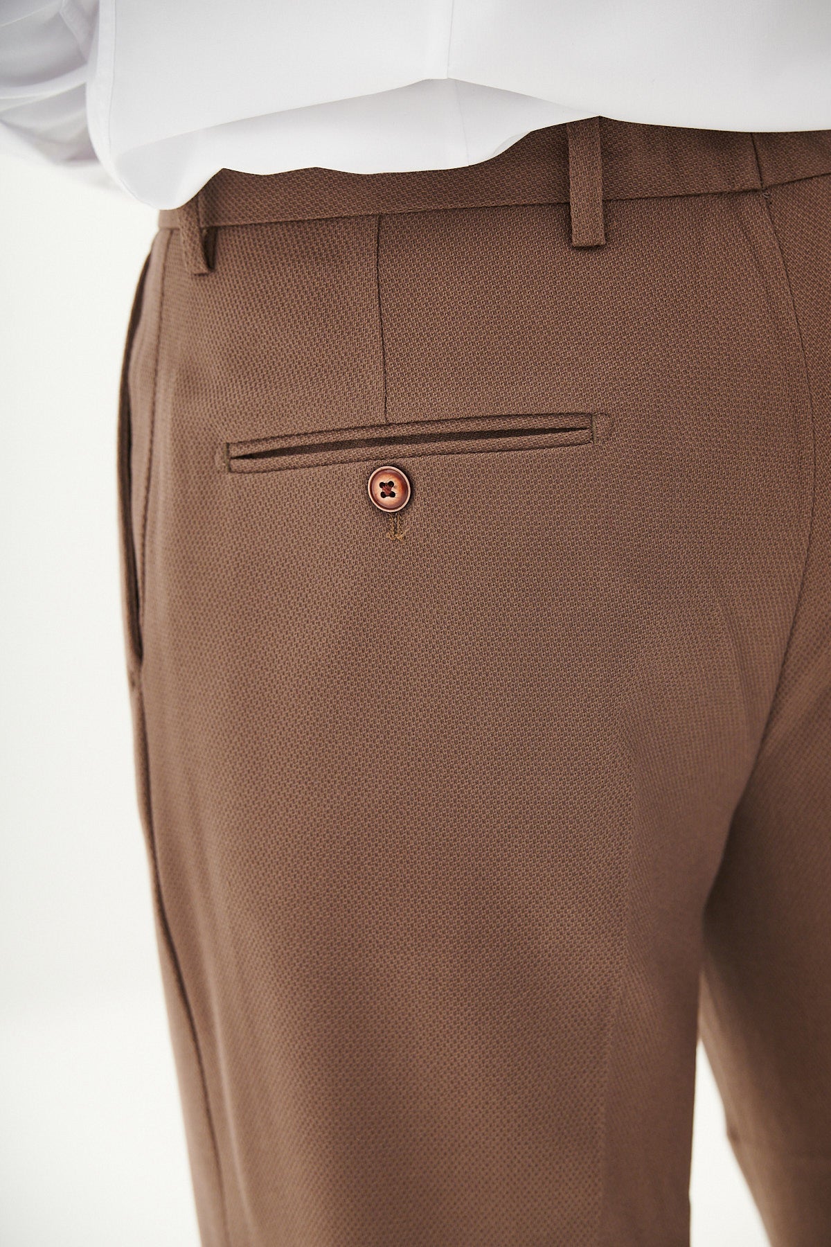 HM5 Tan Tailored Two-Piece Suit for Women | Professional Office Wear & Formal Business Attire | Perfect for Job Interviews, Meetings & Corporate Events