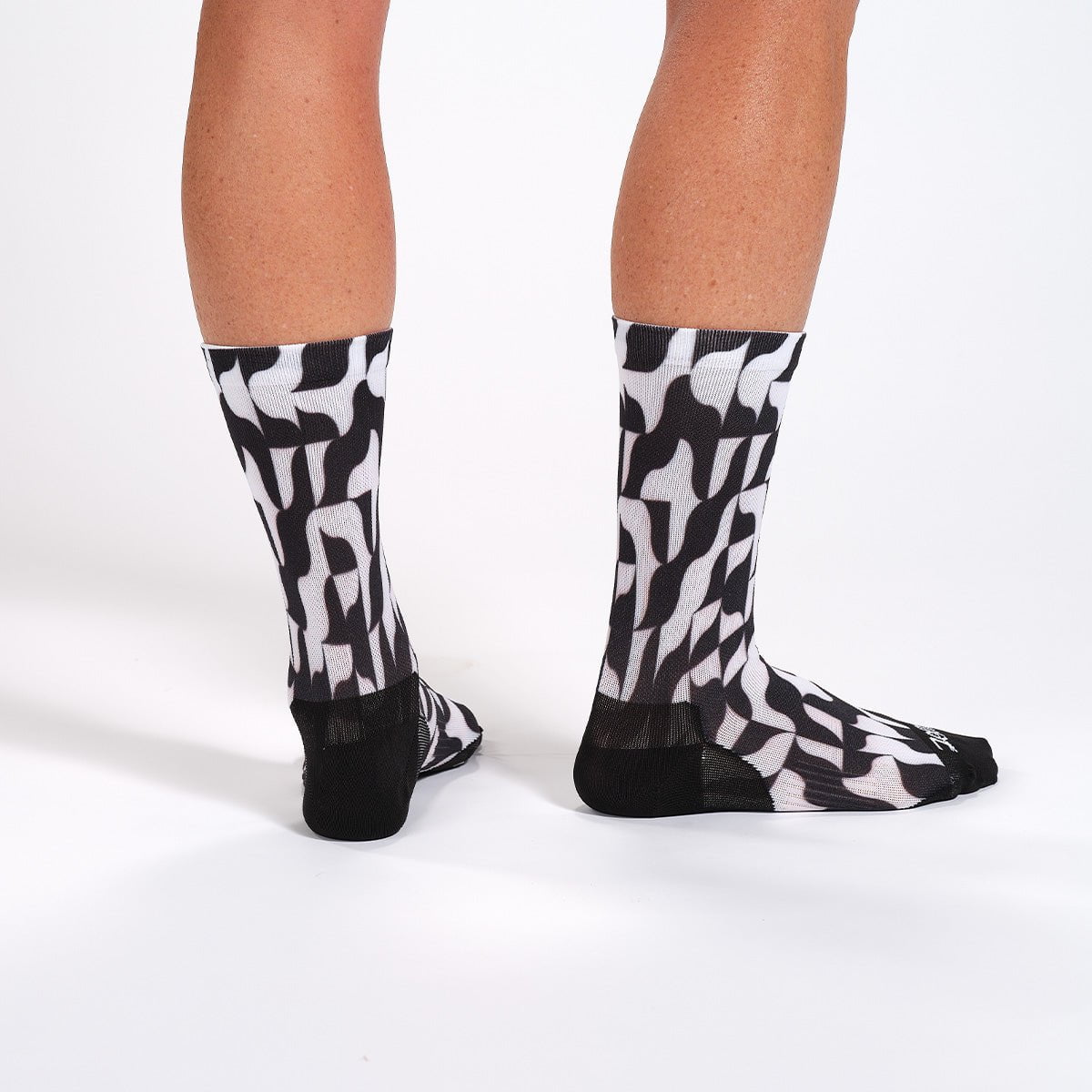 Unisex 6-Pack Comfortable Cotton Socks for Men & Women - Perfect for Daily Wear, Sports, and Gifts