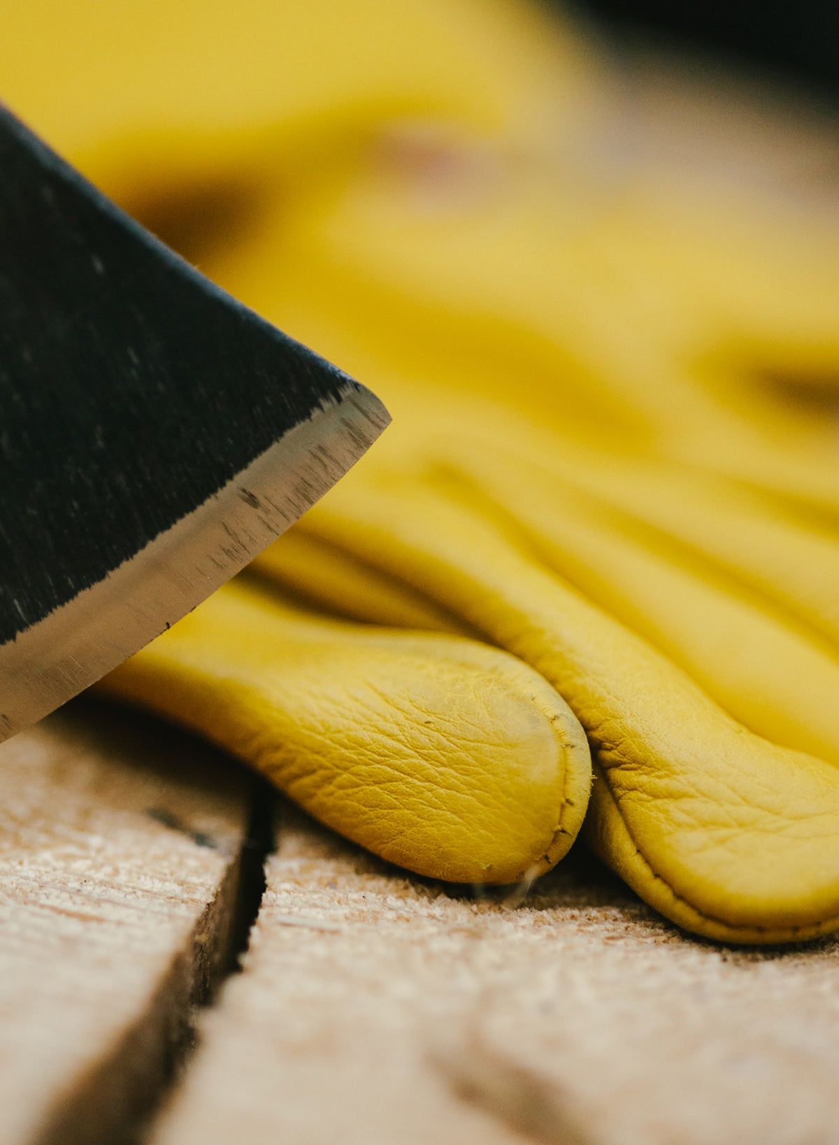 High-Quality Yellow Work Gloves - Durable & Comfortable for Construction, Gardening & DIY Projects
