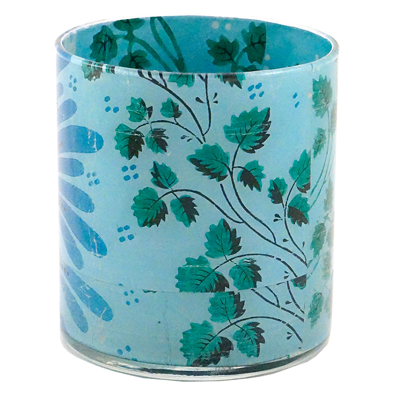 Blue Floral Wallpaper with Elegant Flourish Design - Perfect for Living Room, Bedroom, and Home Decor