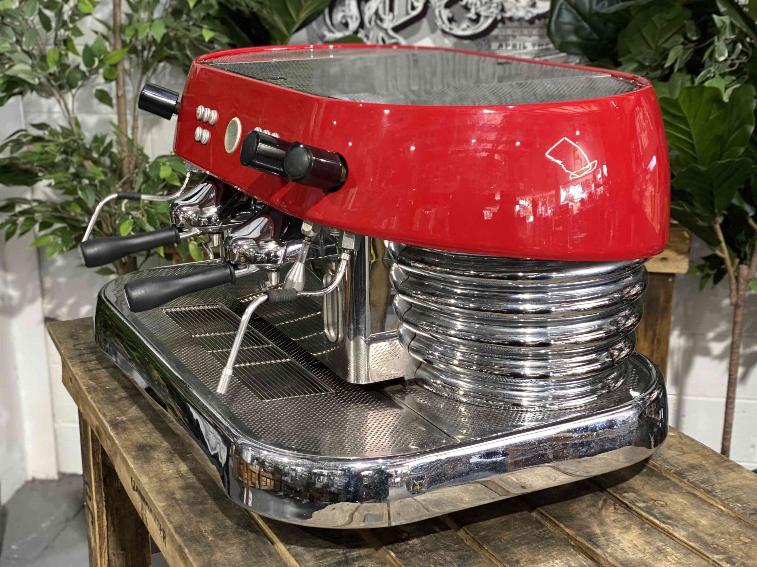 Brasilia Excelsior 2 Group Commercial Espresso Machine - Professional Red Coffee Maker for Cafes, Restaurants & Coffee Shops - Perfect for High Volume Brewing & Barista Use