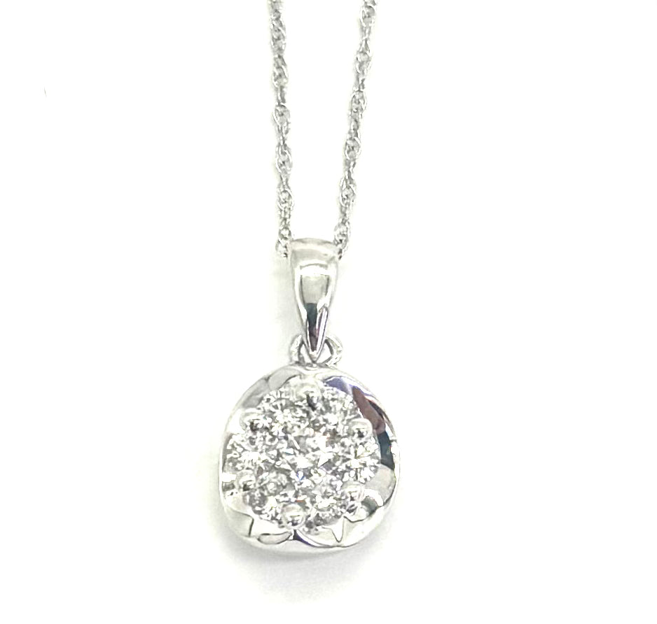 Exquisite Diamond Flower Cluster Pendant Necklace for Women - Elegant 14K Gold Plated Jewelry Gift for Anniversary, Valentine's Day & Special Occasions