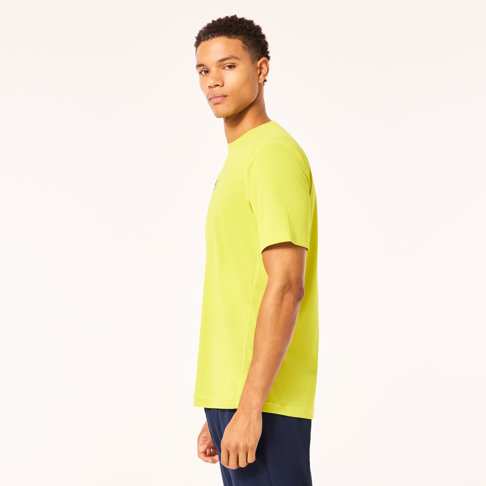 Oakley Foundational Training Short Sleeve Tee - Moisture-Wicking Performance T-Shirt for Men in Sulphur Color | Gym, Workout & Casual Wear