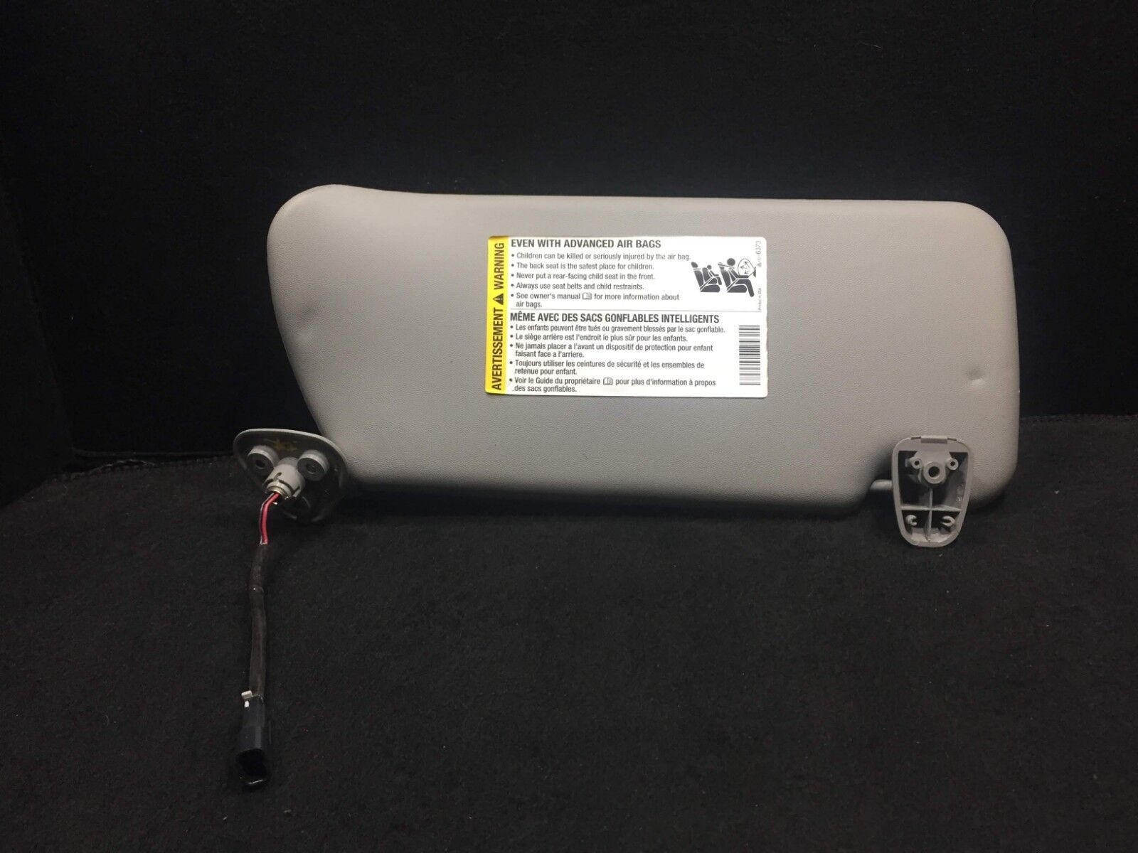 2003-2007 Cadillac CTS Left Driver Side Sun Visor Replacement - OEM Quality Fit for Daily Commuting & Road Trips