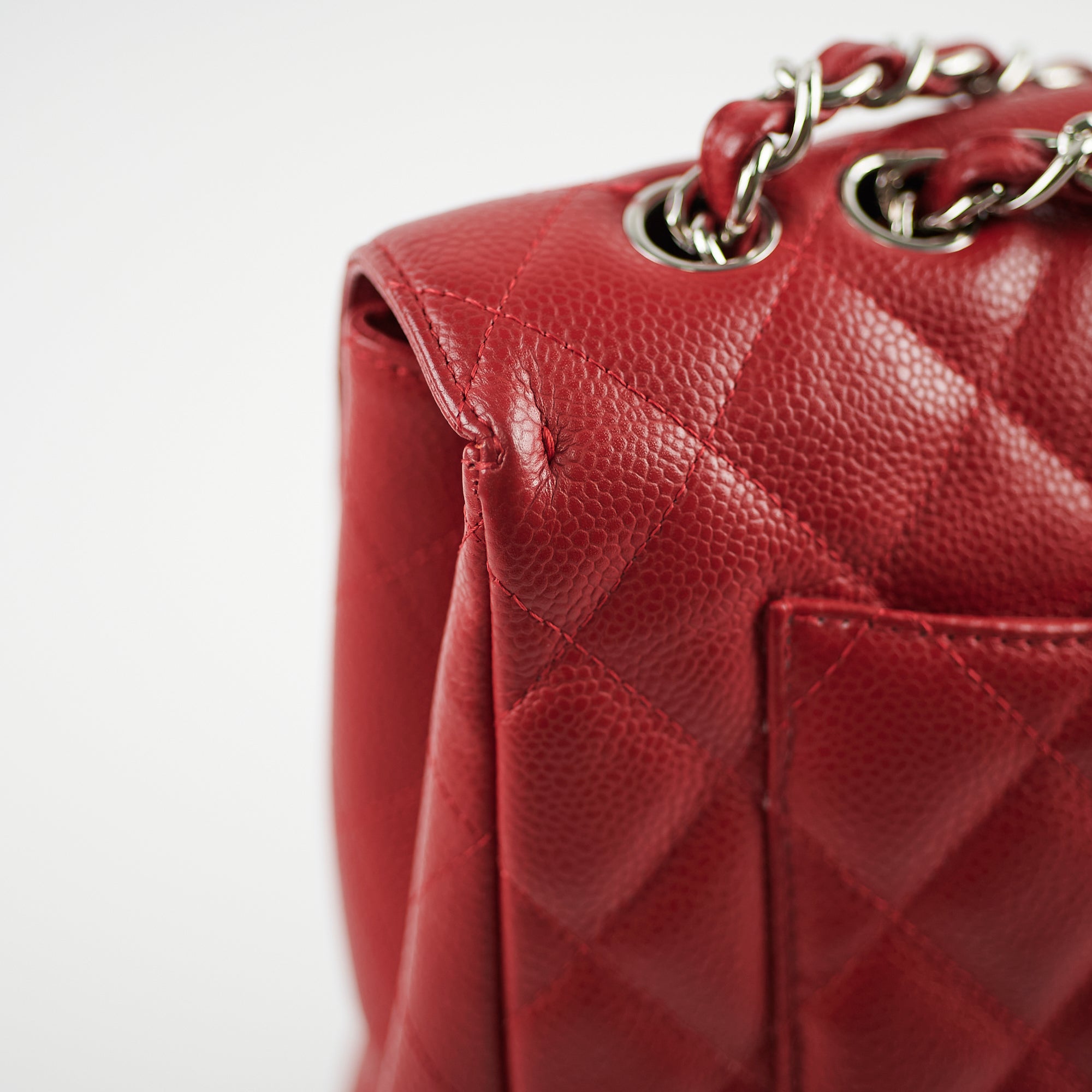 Chanel Caviar Jumbo Single Flap Bag in Red - Luxury Designer Handbag for Women, Perfect for Evening Events & Special Occasions