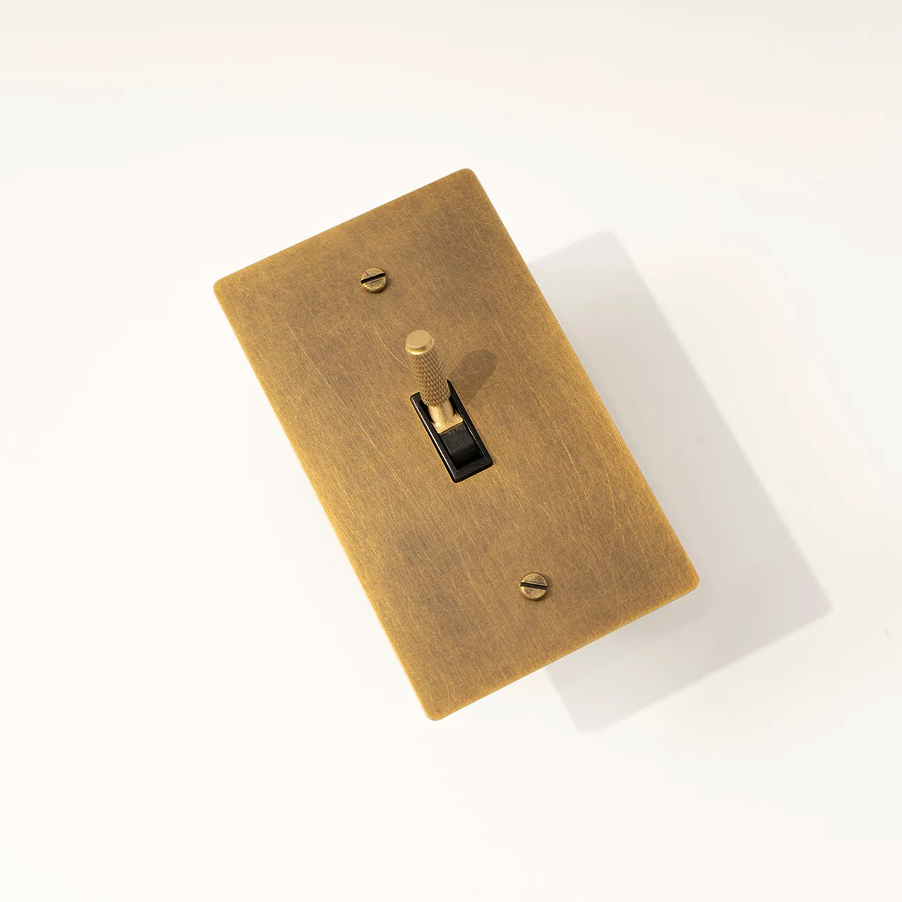 Vintage Brass Toggle Light Switch - Classic Style for Home, Office & Industrial Use - Durable Metal Electrical Switch for Wall Lighting Control