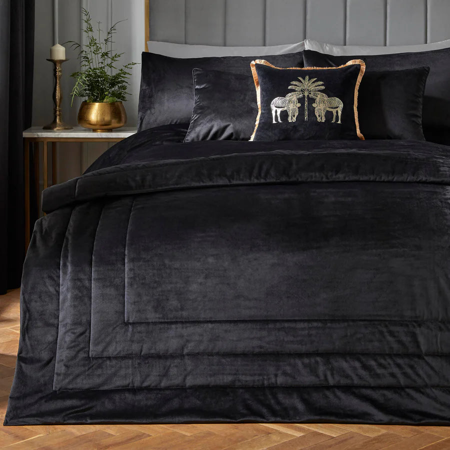 Laurence Llewelyn Bowen Chic Black Bedspread - Luxury Bed Cover for Master Bedroom & Guest Room Decor